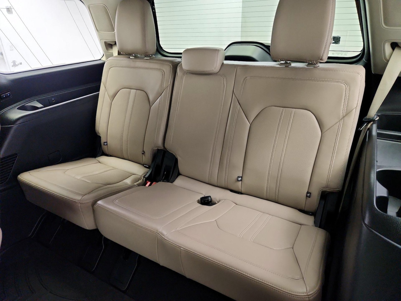 2024 Ford Expedition Limited - Photo 23