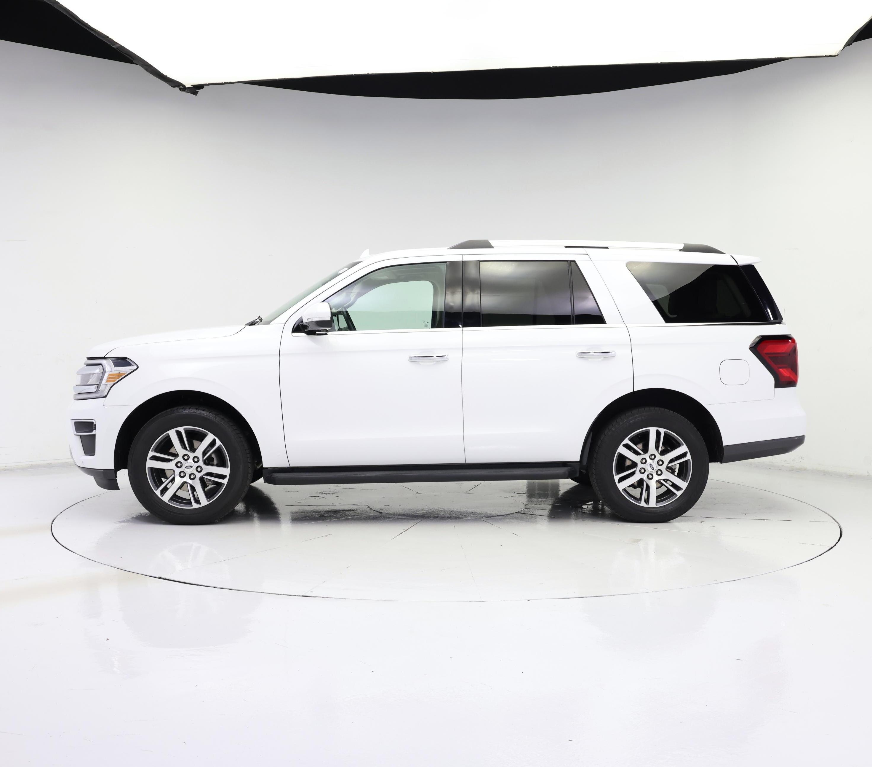 Thumbnail: 2024 Ford Expedition - 3