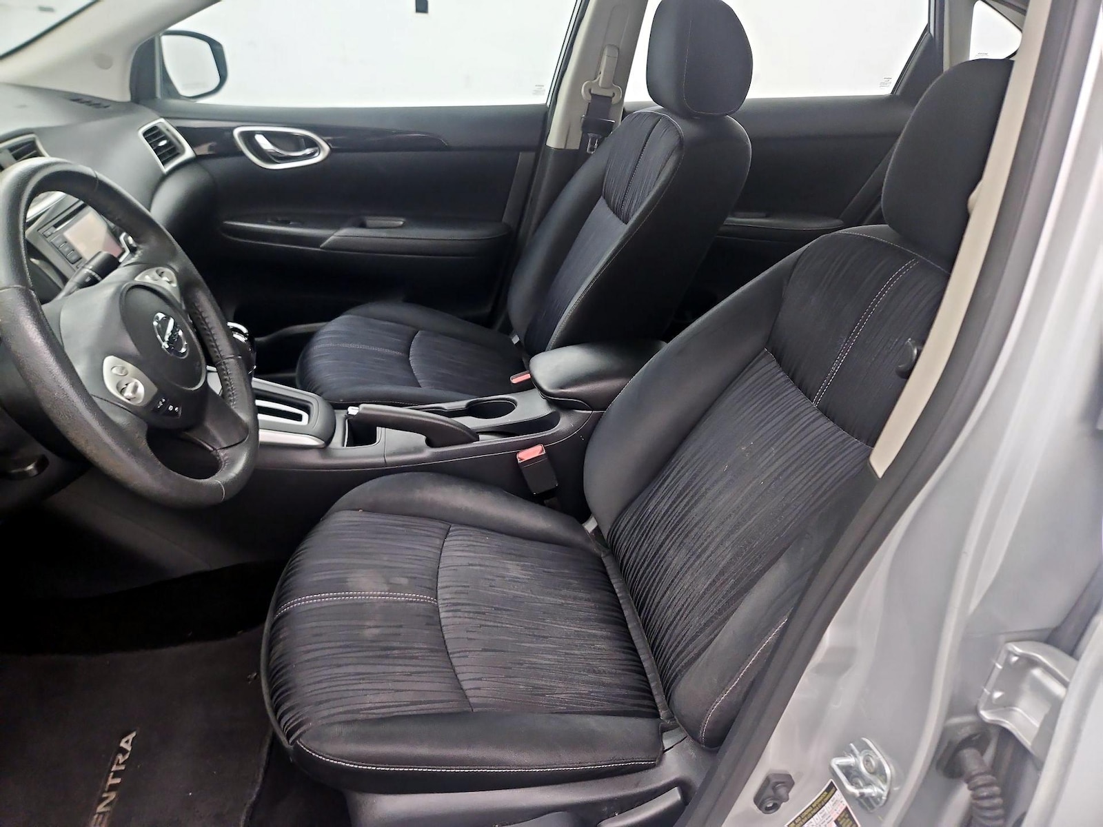 2017 Nissan Sentra SV - Photo 12