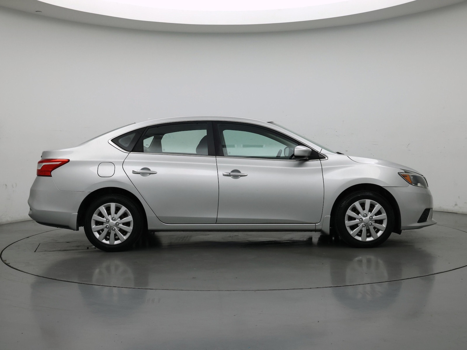 2017 Nissan Sentra SV - Photo 8