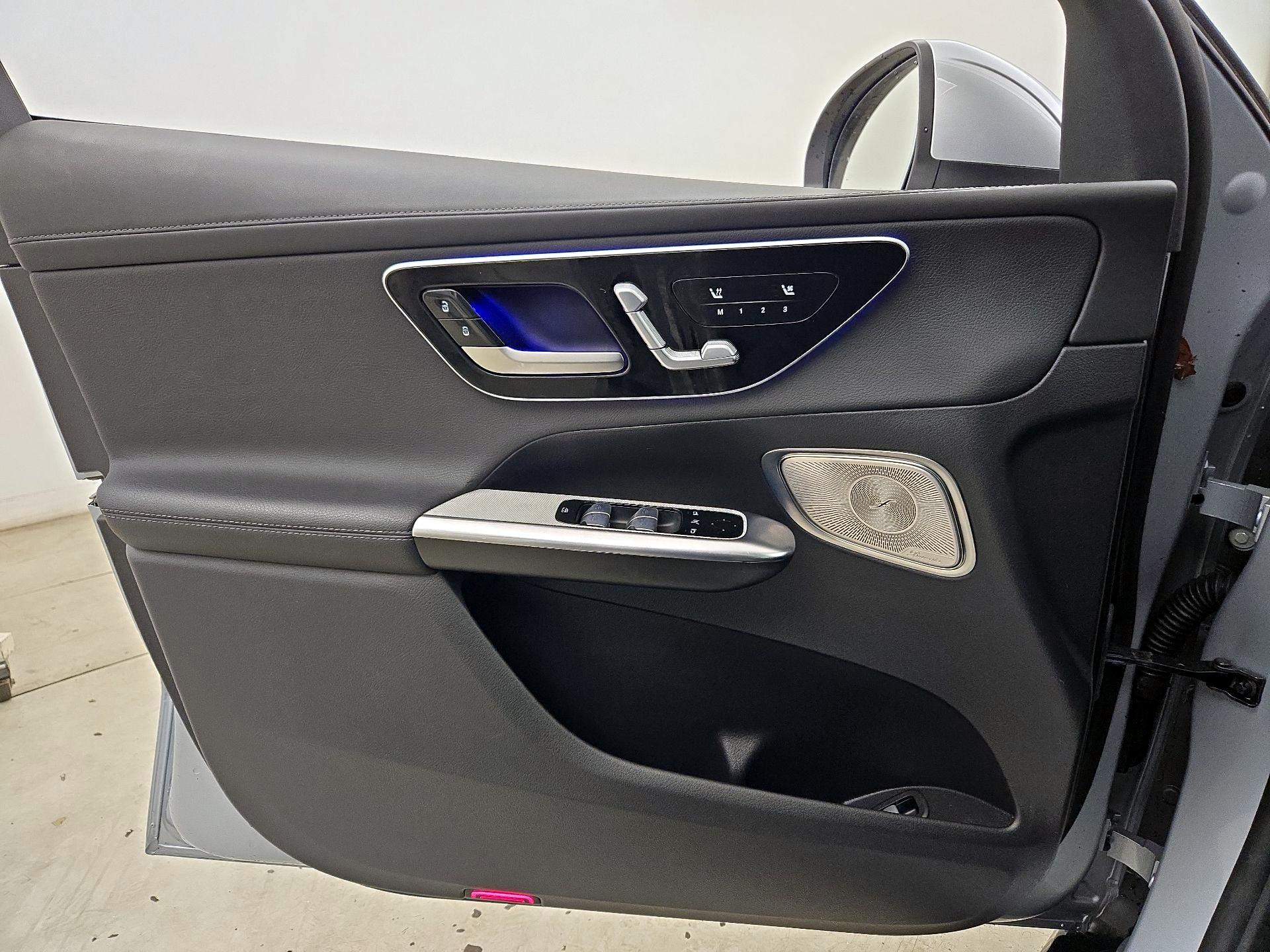 Thumbnail: 2024 Mercedes-Benz GLC - 12