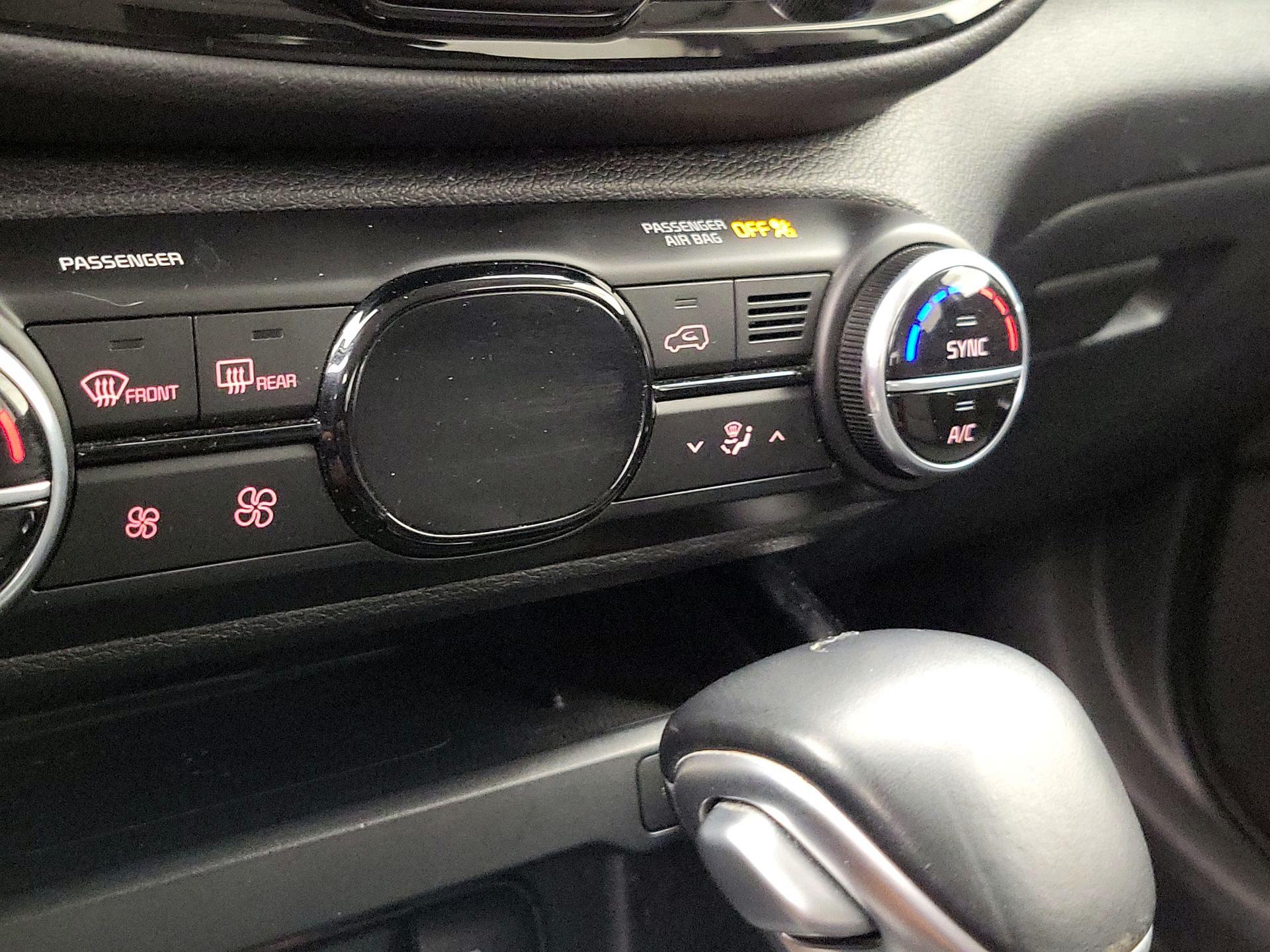 Thumbnail: 2020 Kia Soul - 17