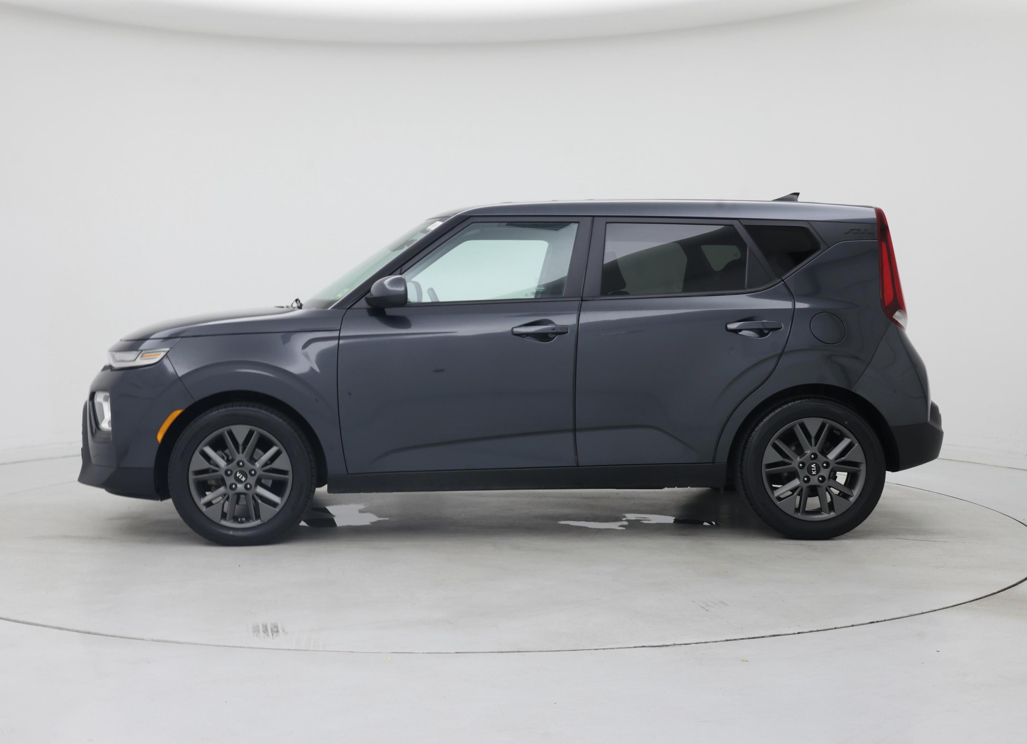 Thumbnail: 2020 Kia Soul - 3