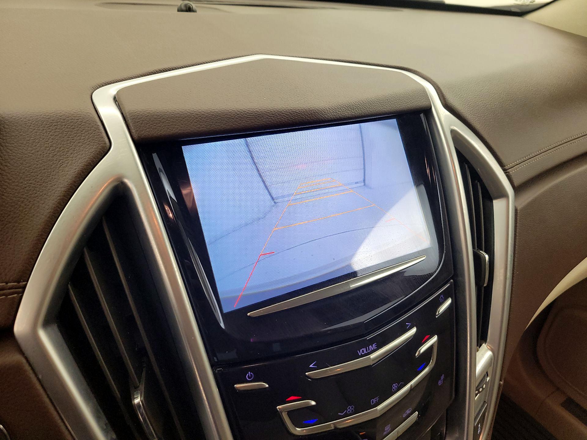 Thumbnail: 2016 Cadillac SRX - 14