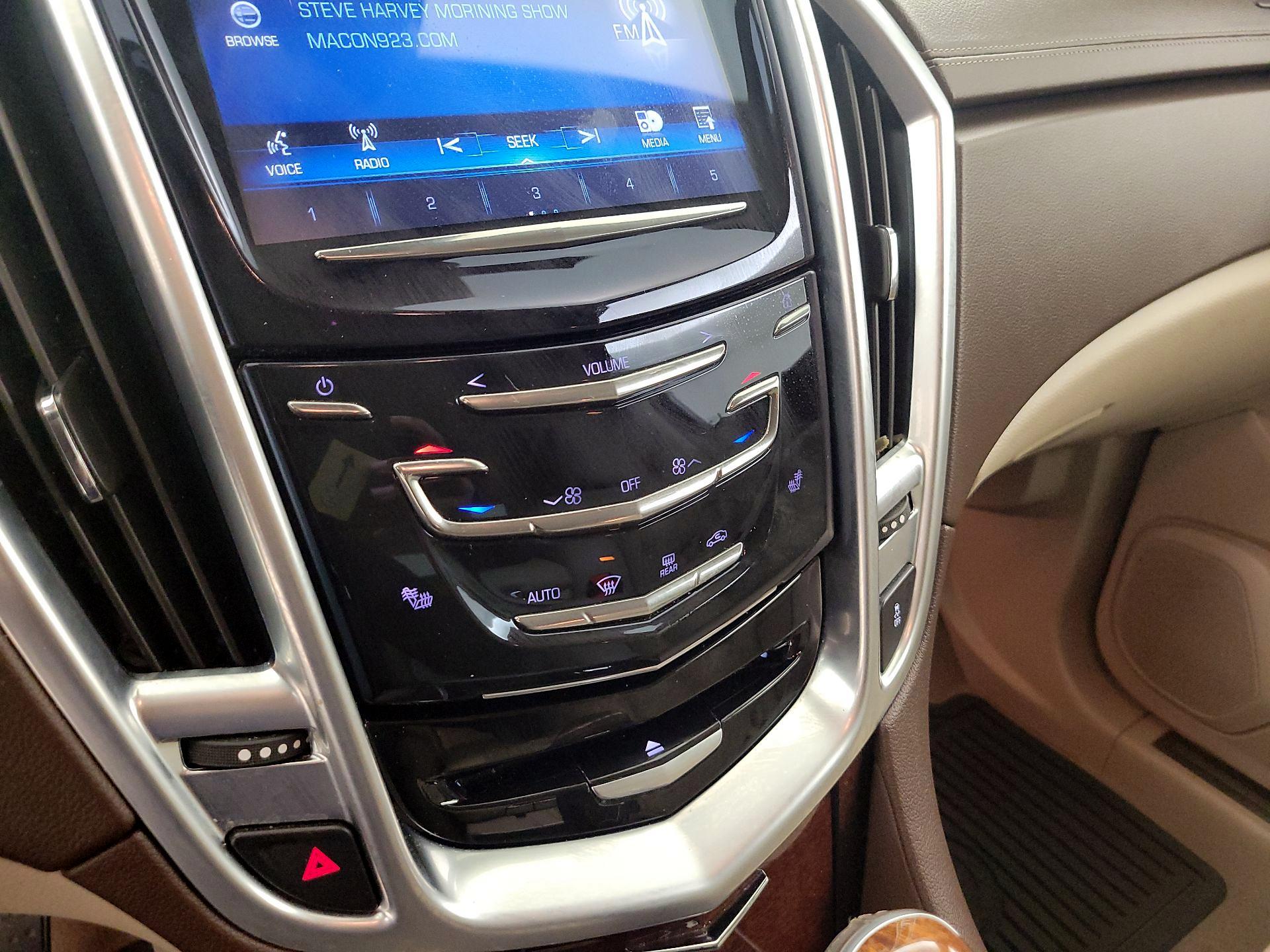 Thumbnail: 2016 Cadillac SRX - 16