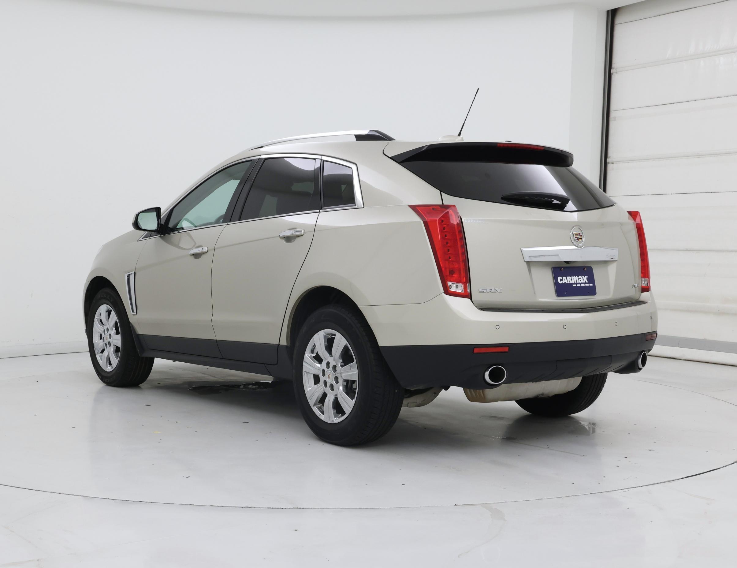 Thumbnail: 2016 Cadillac SRX - 2