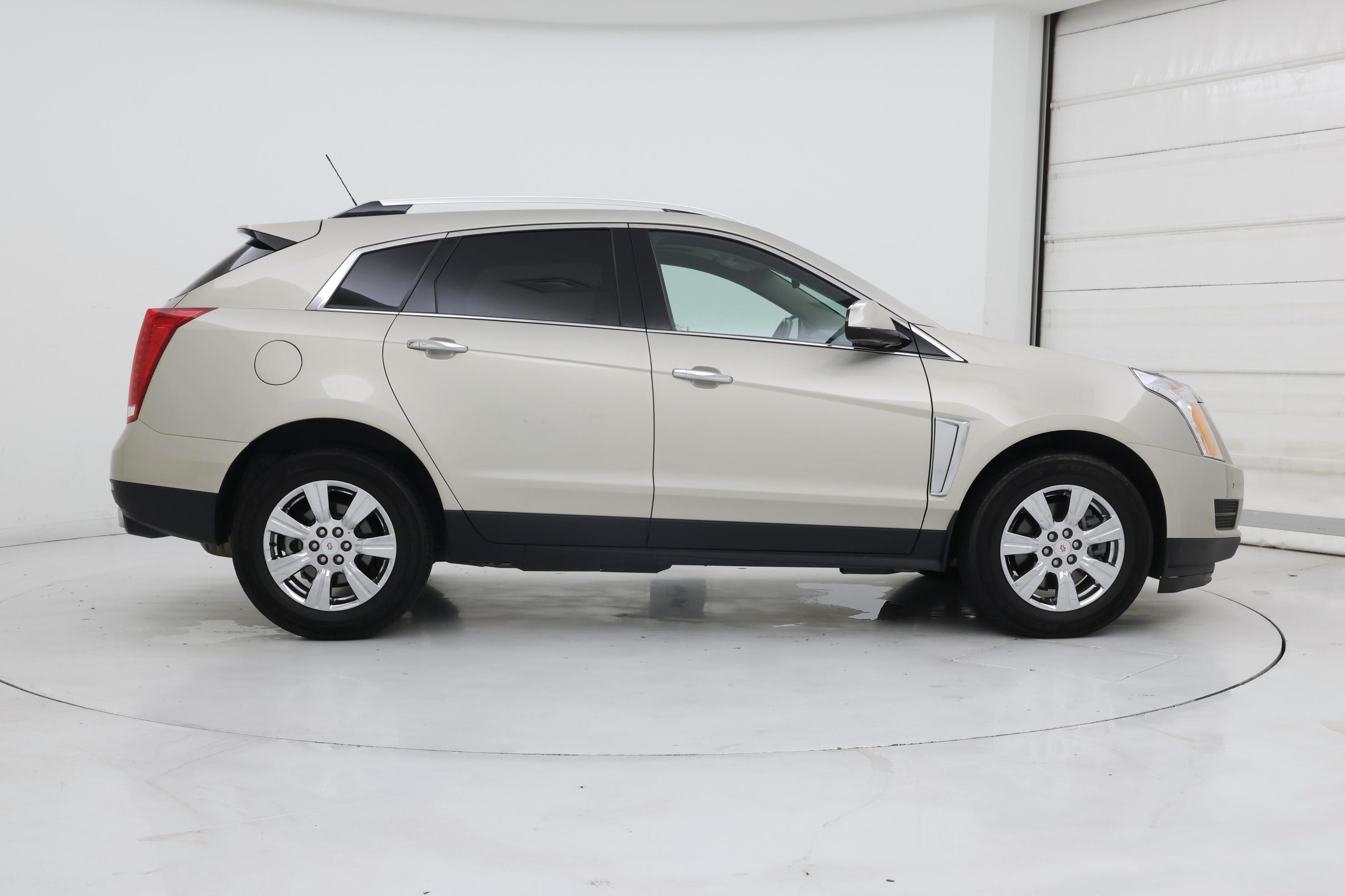 Thumbnail: 2016 Cadillac SRX - 7