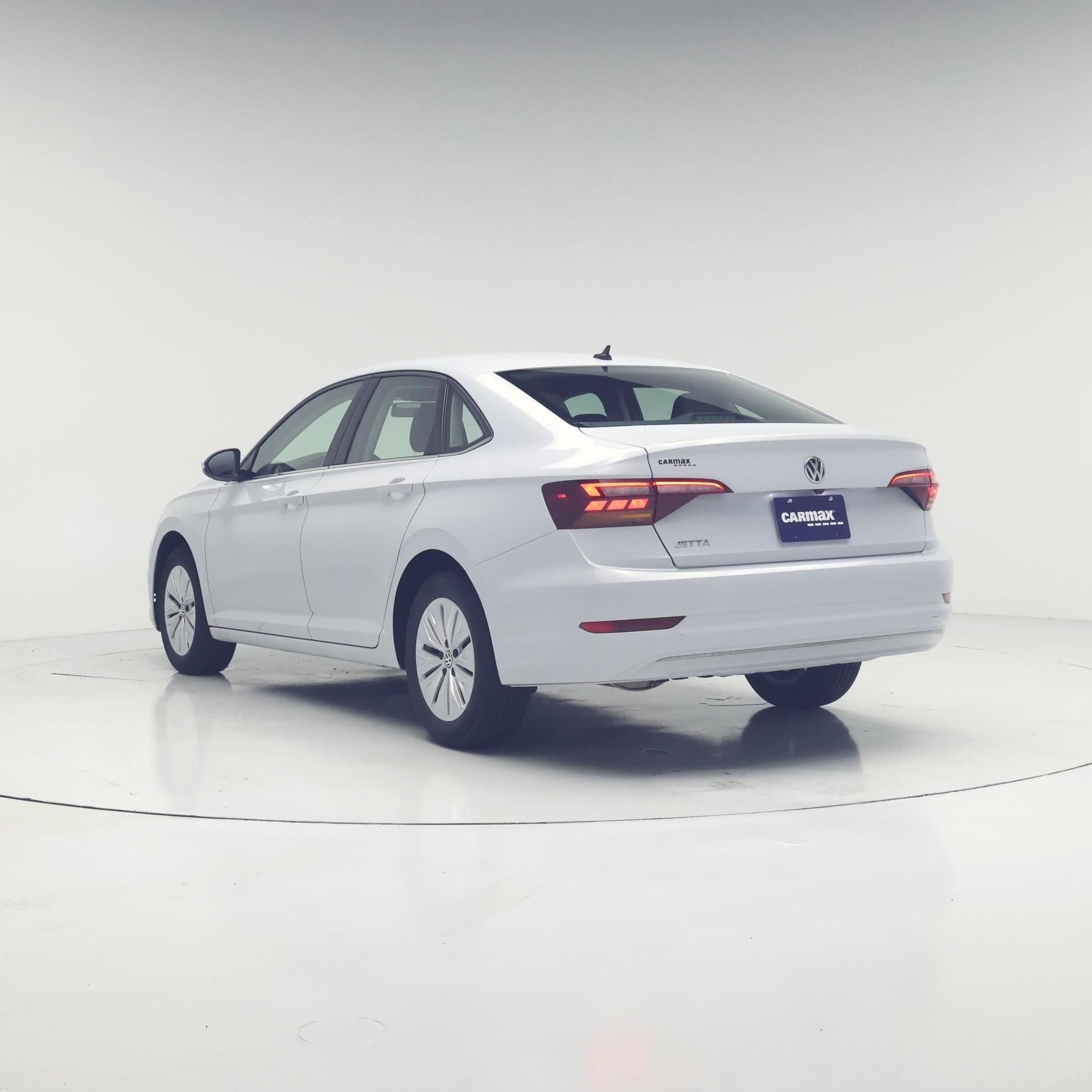 Thumbnail: 2019 Volkswagen Jetta - 2