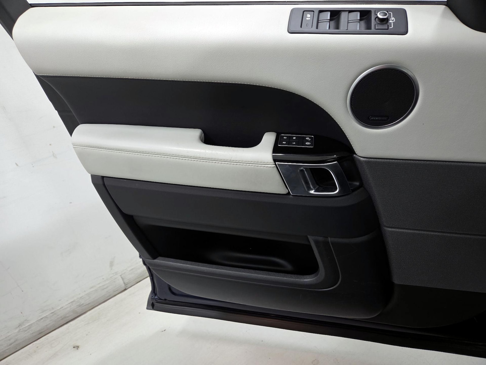 2016 Land Rover Range Rover Sport HSE - Photo 13