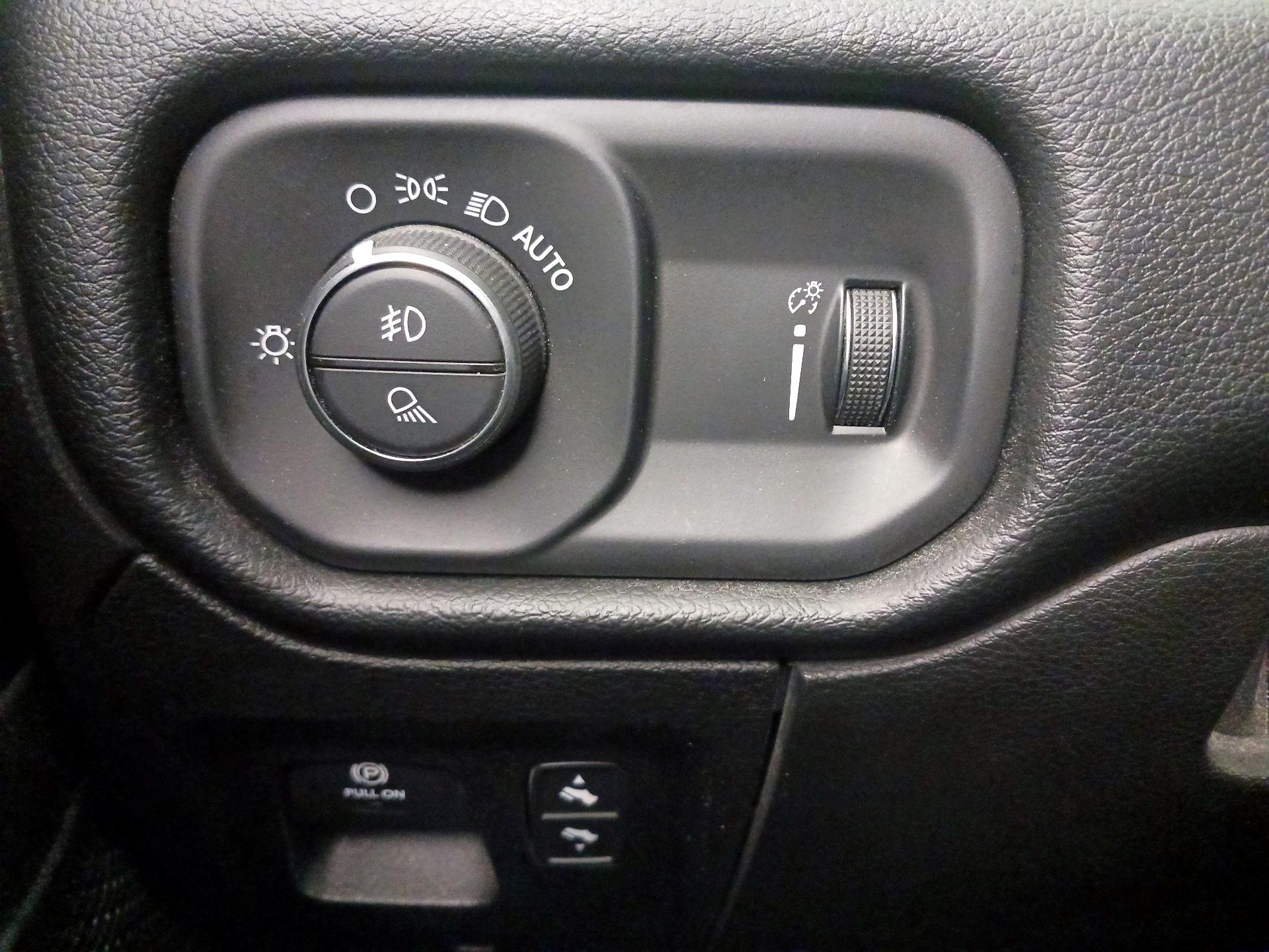 Thumbnail: 2021 RAM 1500 - 13