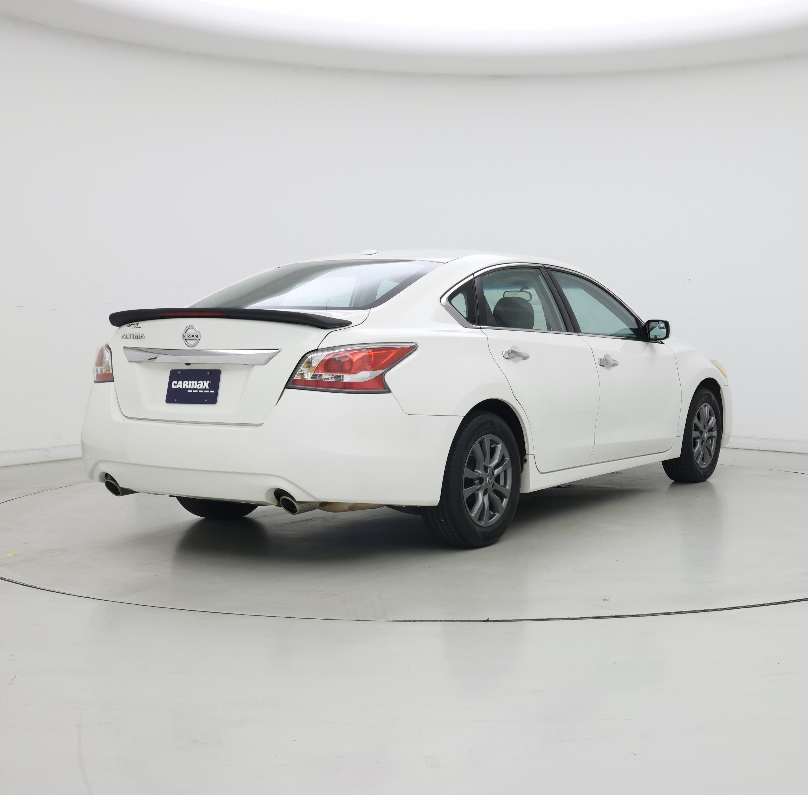 Thumbnail: 2015 Nissan Altima - 8
