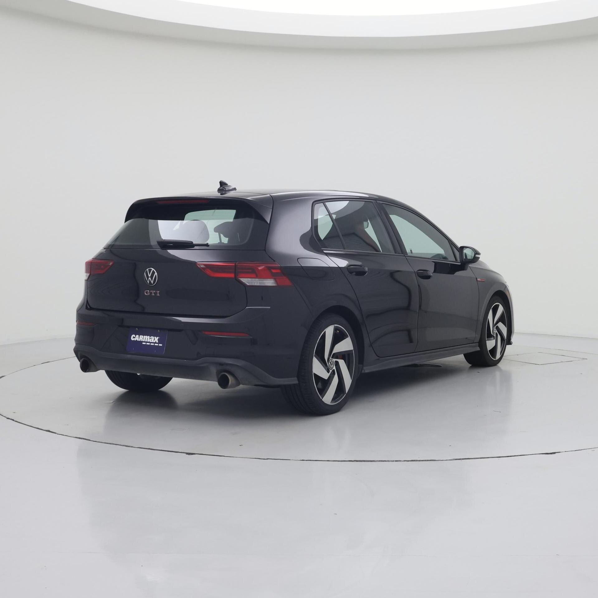 Thumbnail: 2022 Volkswagen Golf - 8