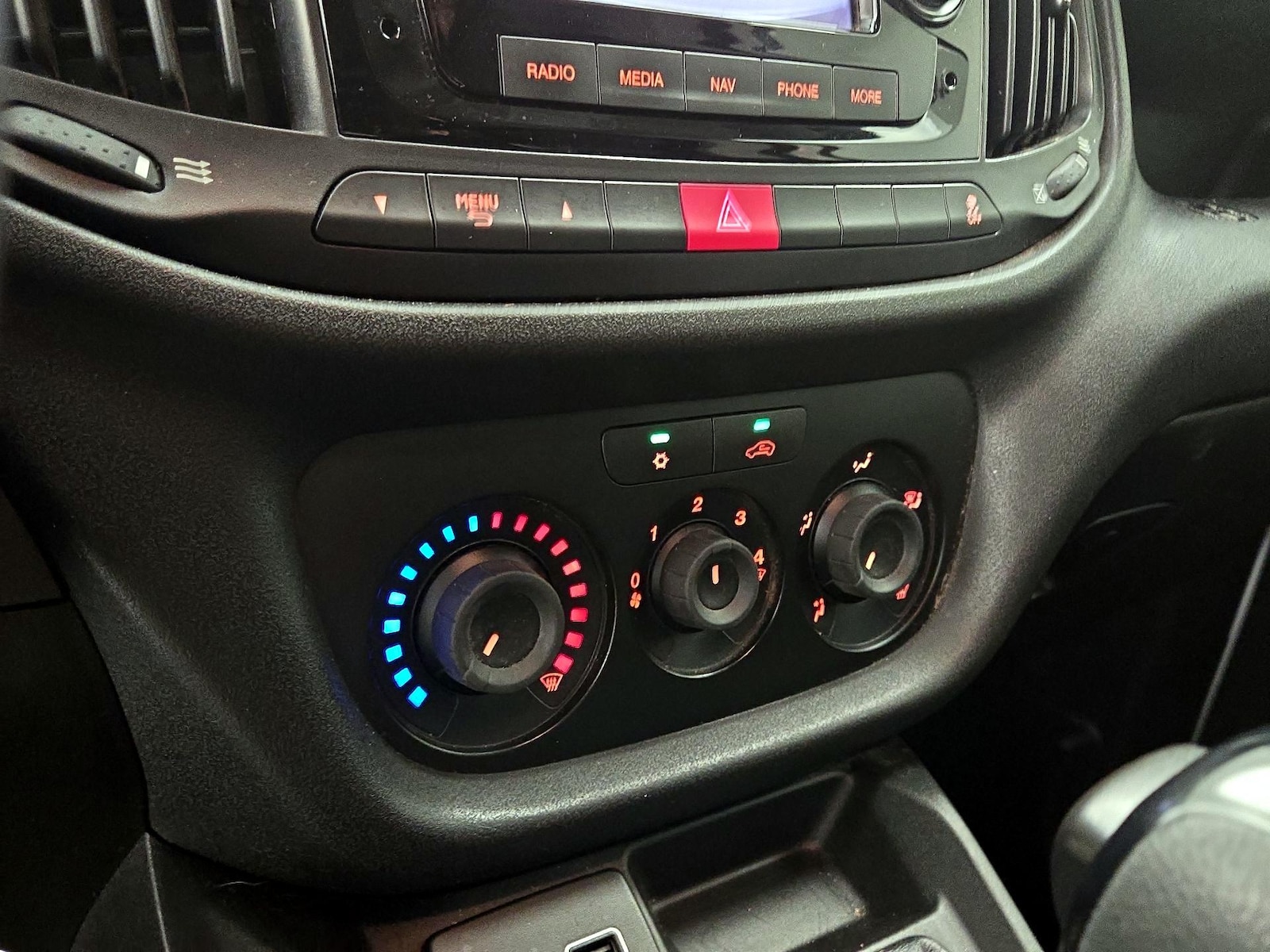 2022 RAM Promaster City Base - Photo 17