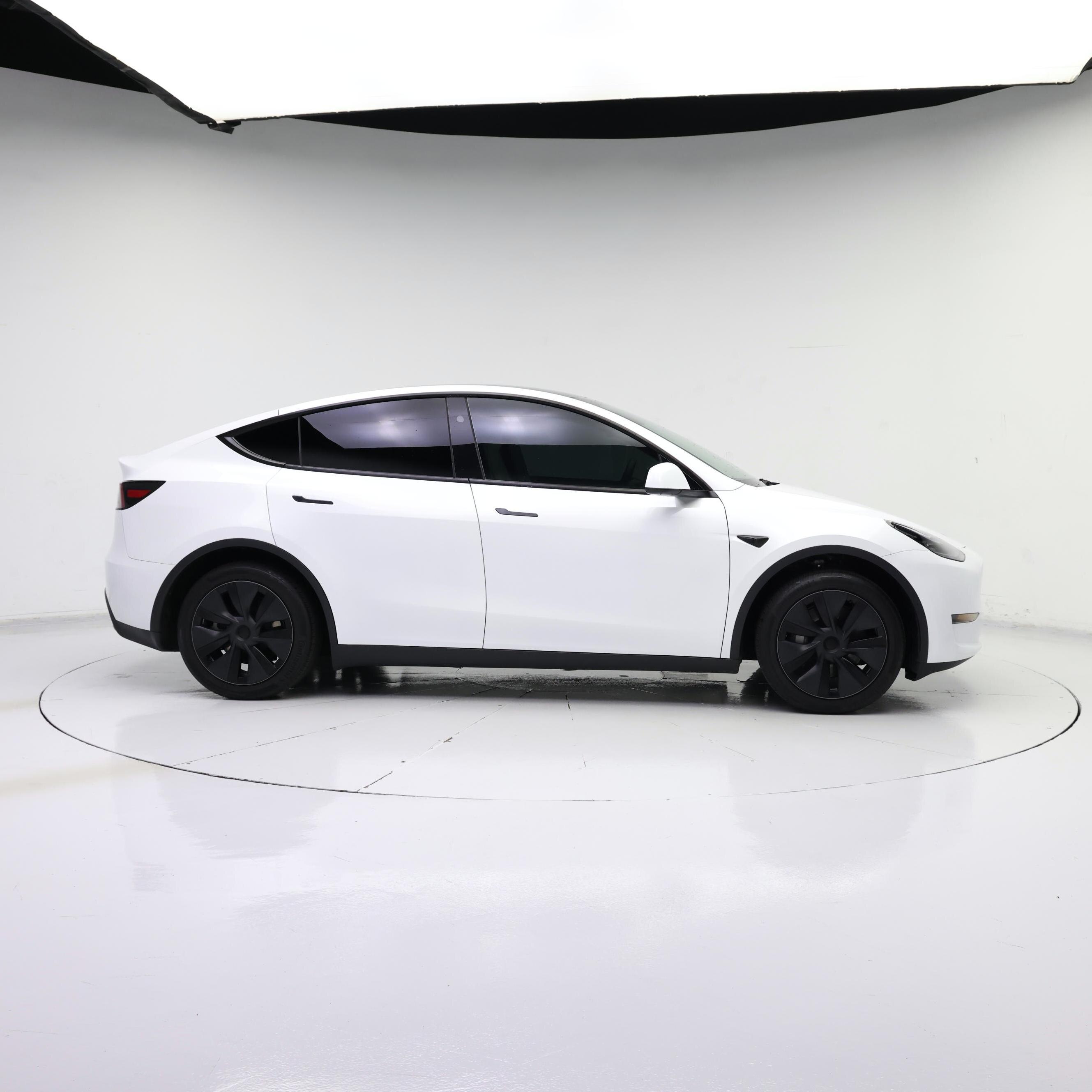 Thumbnail: 2025 Tesla Model Y - 7