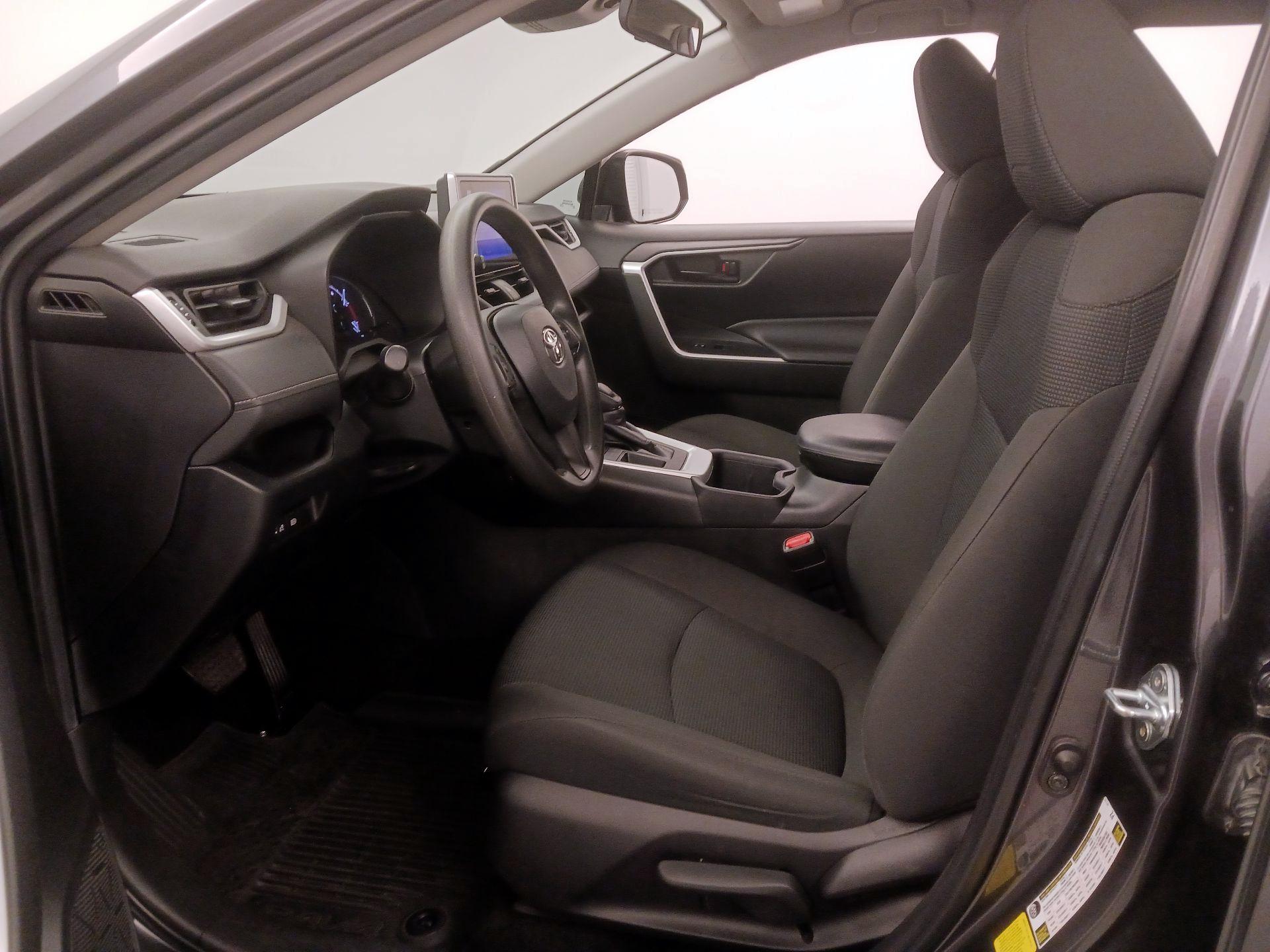 Thumbnail: 2024 Toyota RAV4 - 11