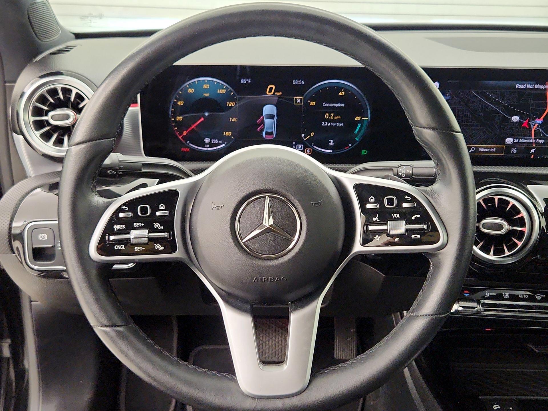 Thumbnail: 2019 Mercedes-Benz A-Class - 10