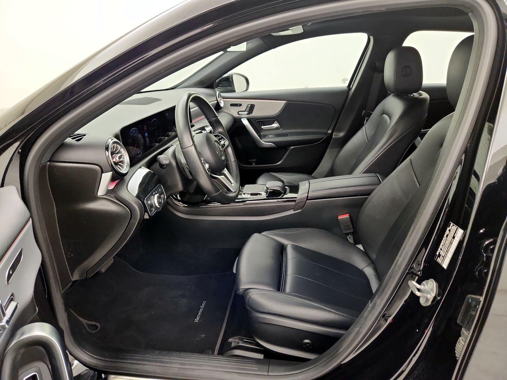 Thumbnail: 2019 Mercedes-Benz A-Class - 11
