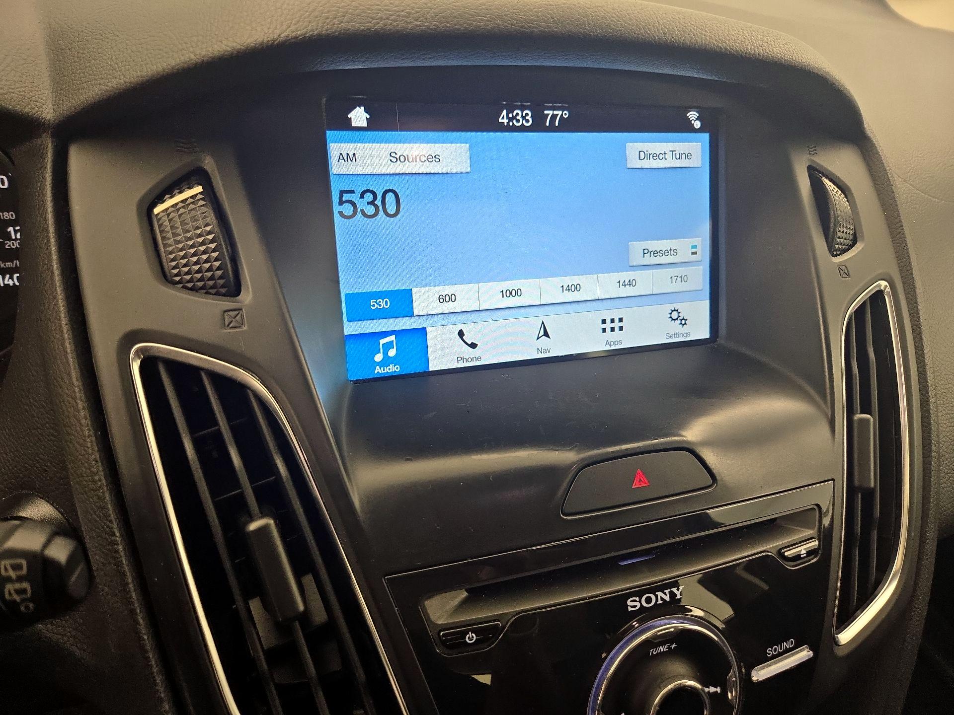 Thumbnail: 2018 Ford Focus - 16