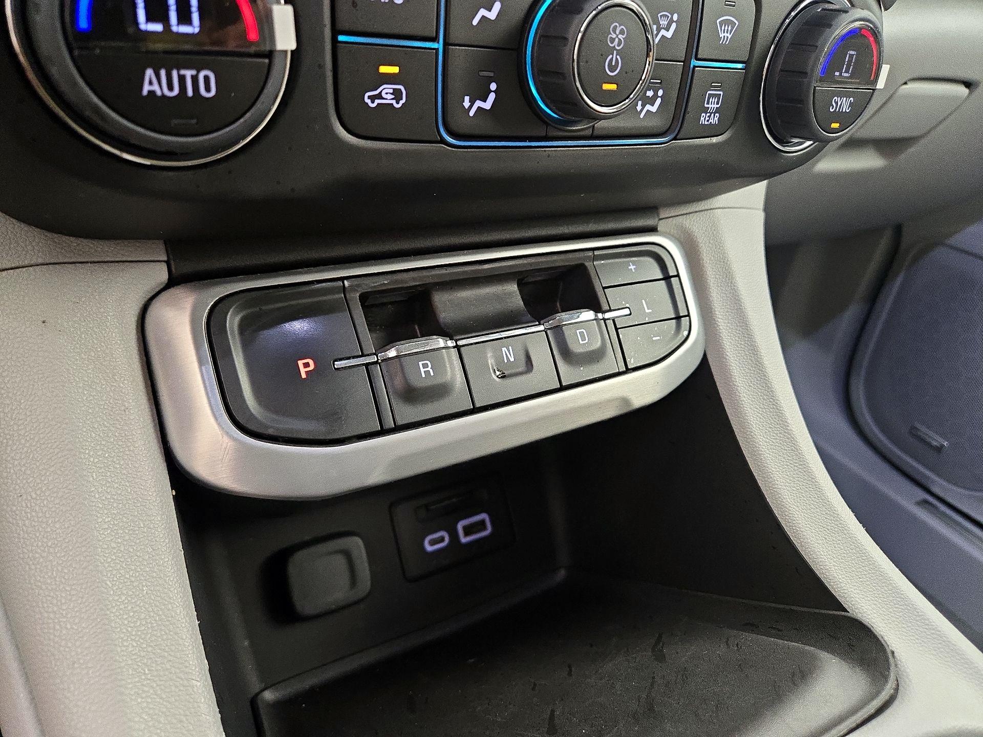 Thumbnail: 2021 GMC Acadia - 17