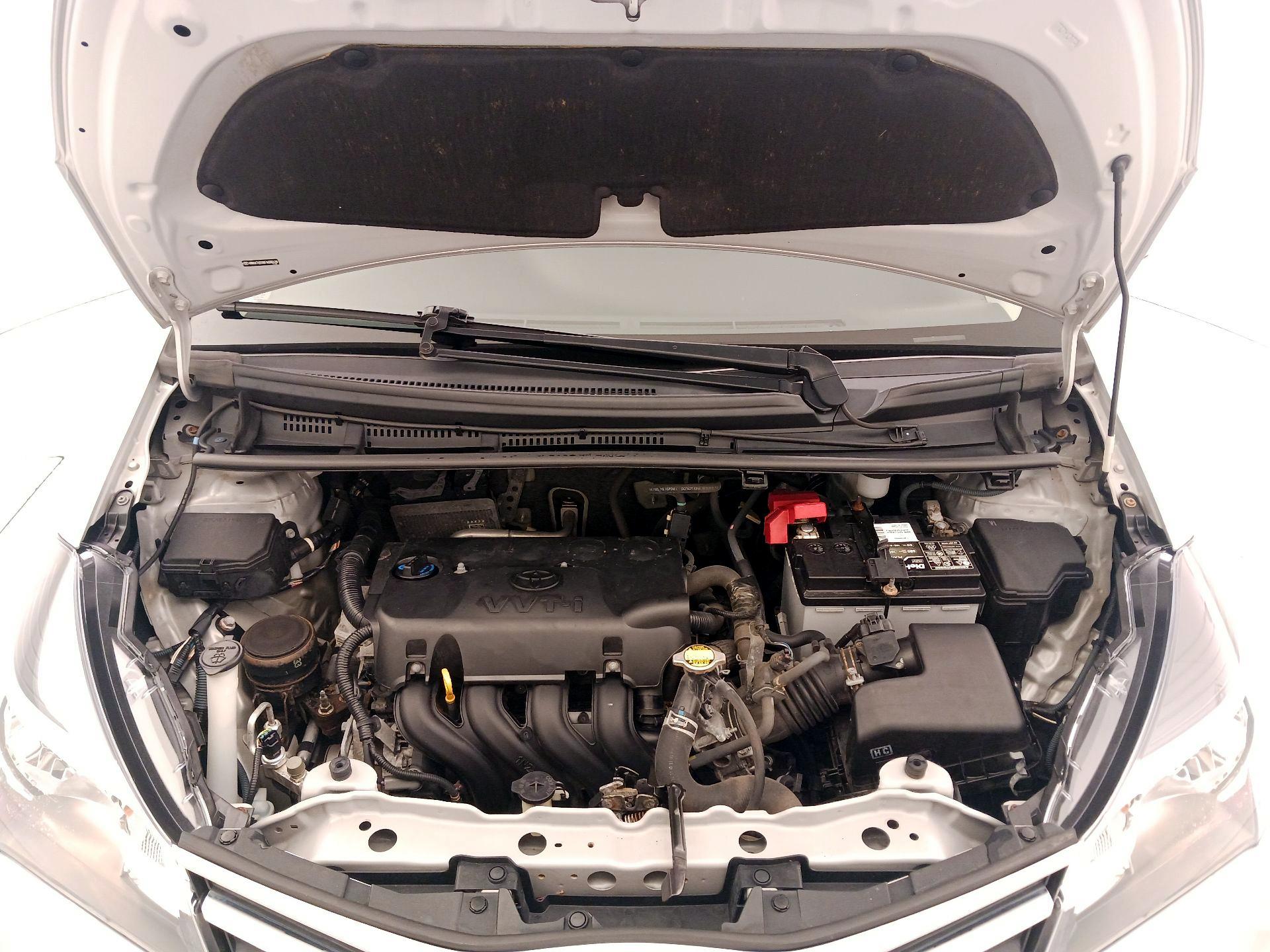 Thumbnail: 2015 Toyota Yaris - 20