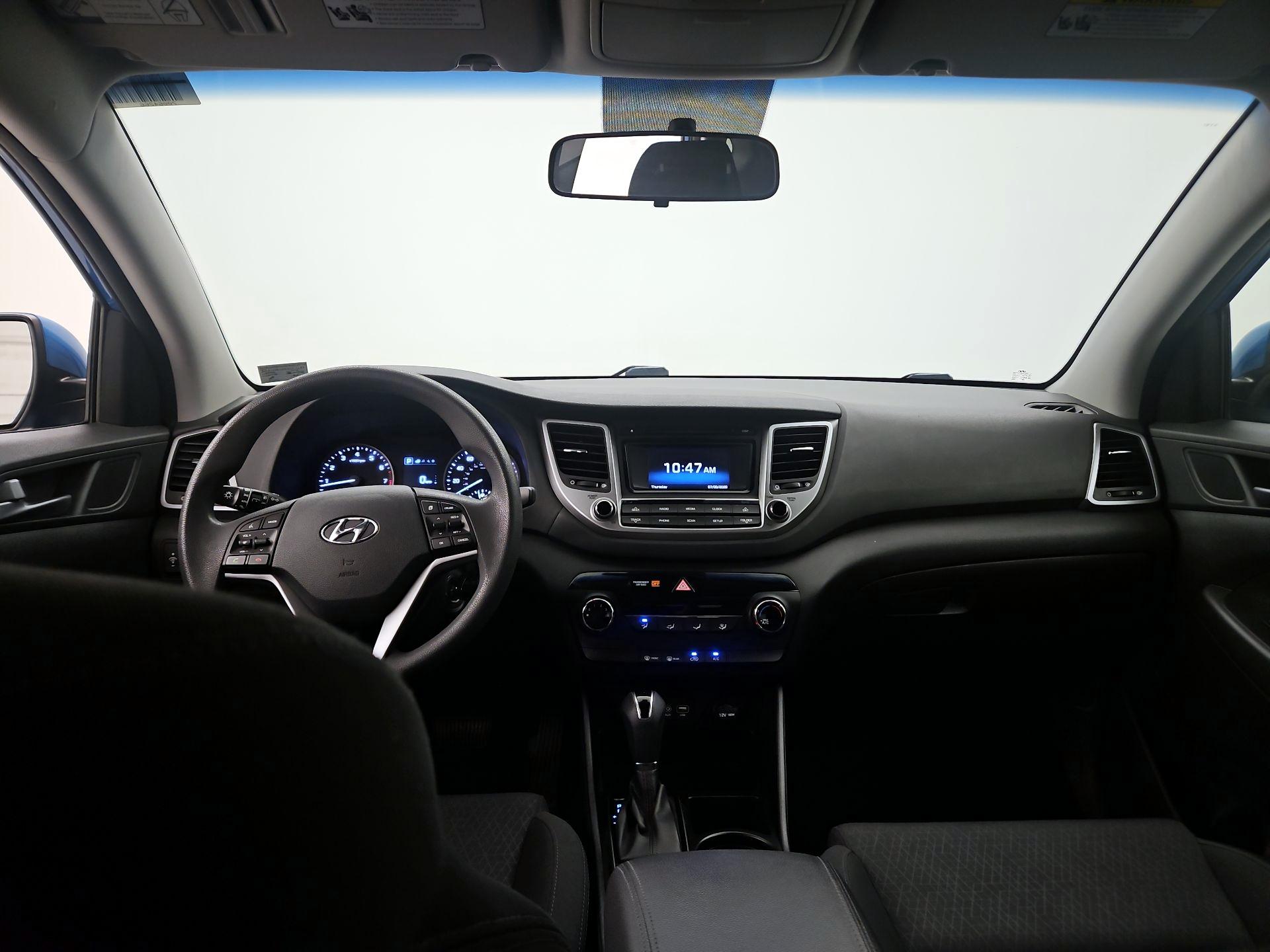 Thumbnail: 2017 Hyundai Tucson - 9