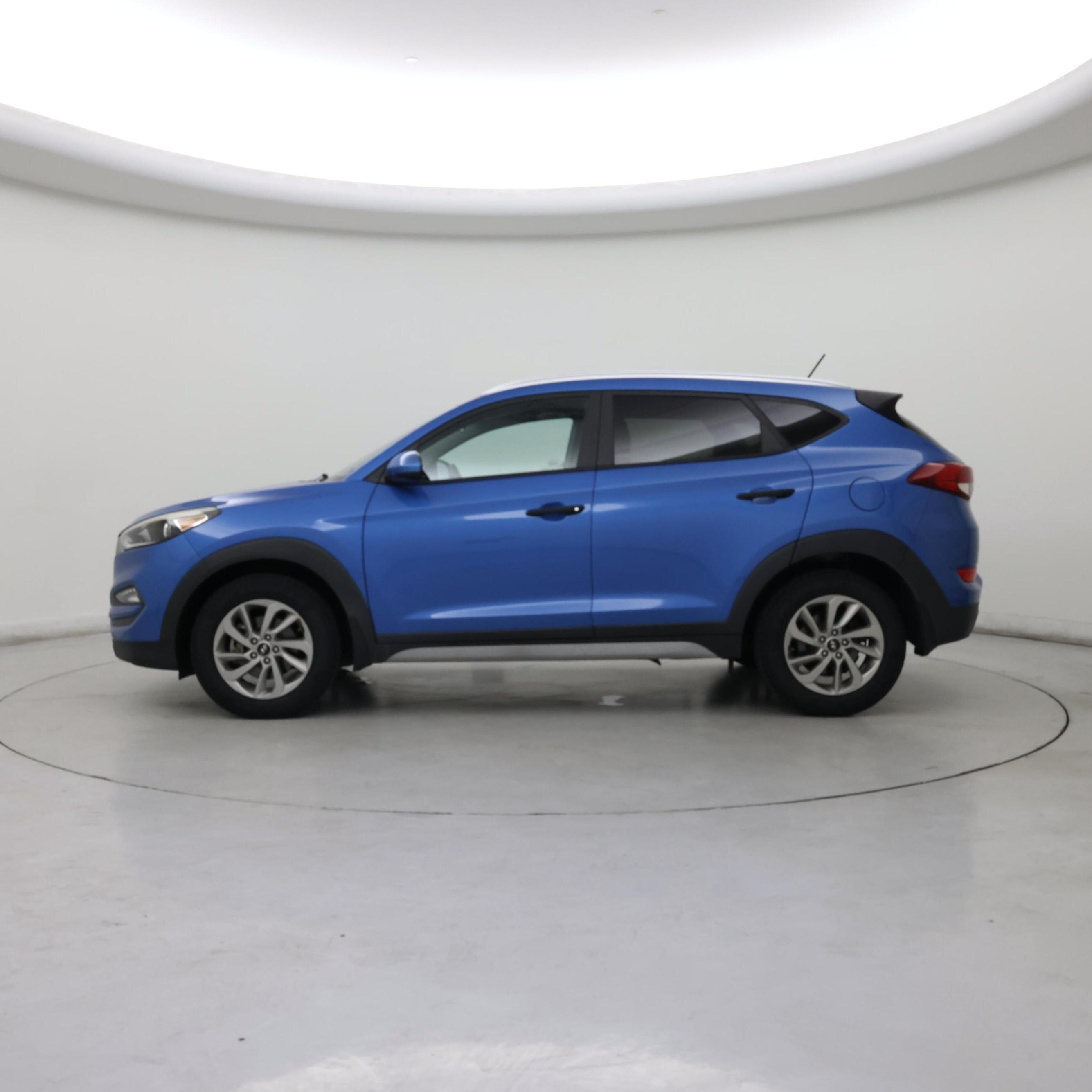 Thumbnail: 2017 Hyundai Tucson - 3