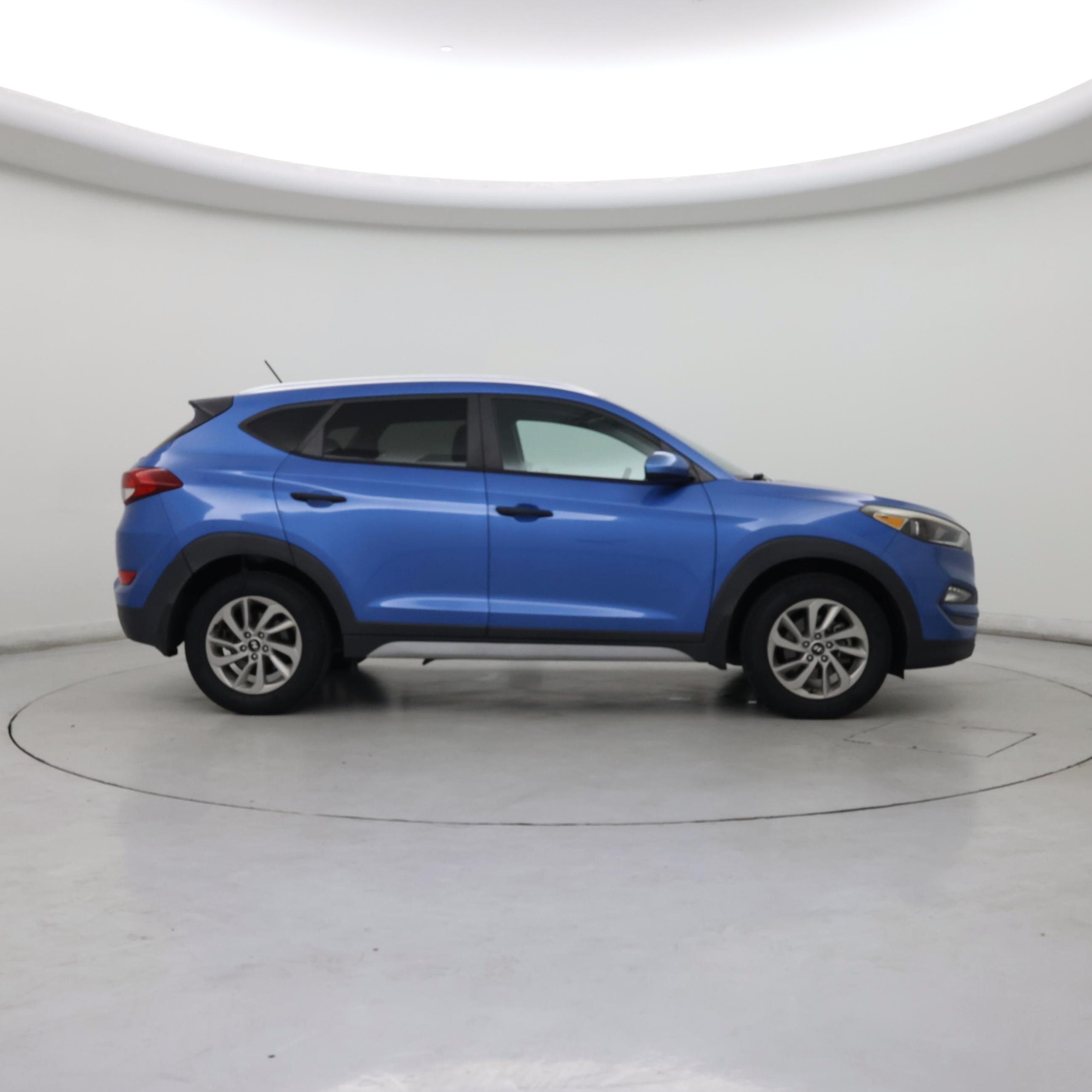 Thumbnail: 2017 Hyundai Tucson - 7