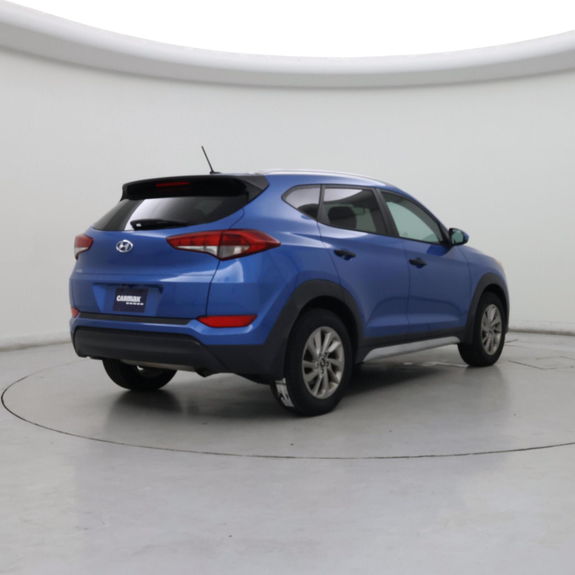 Thumbnail: 2017 Hyundai Tucson - 8