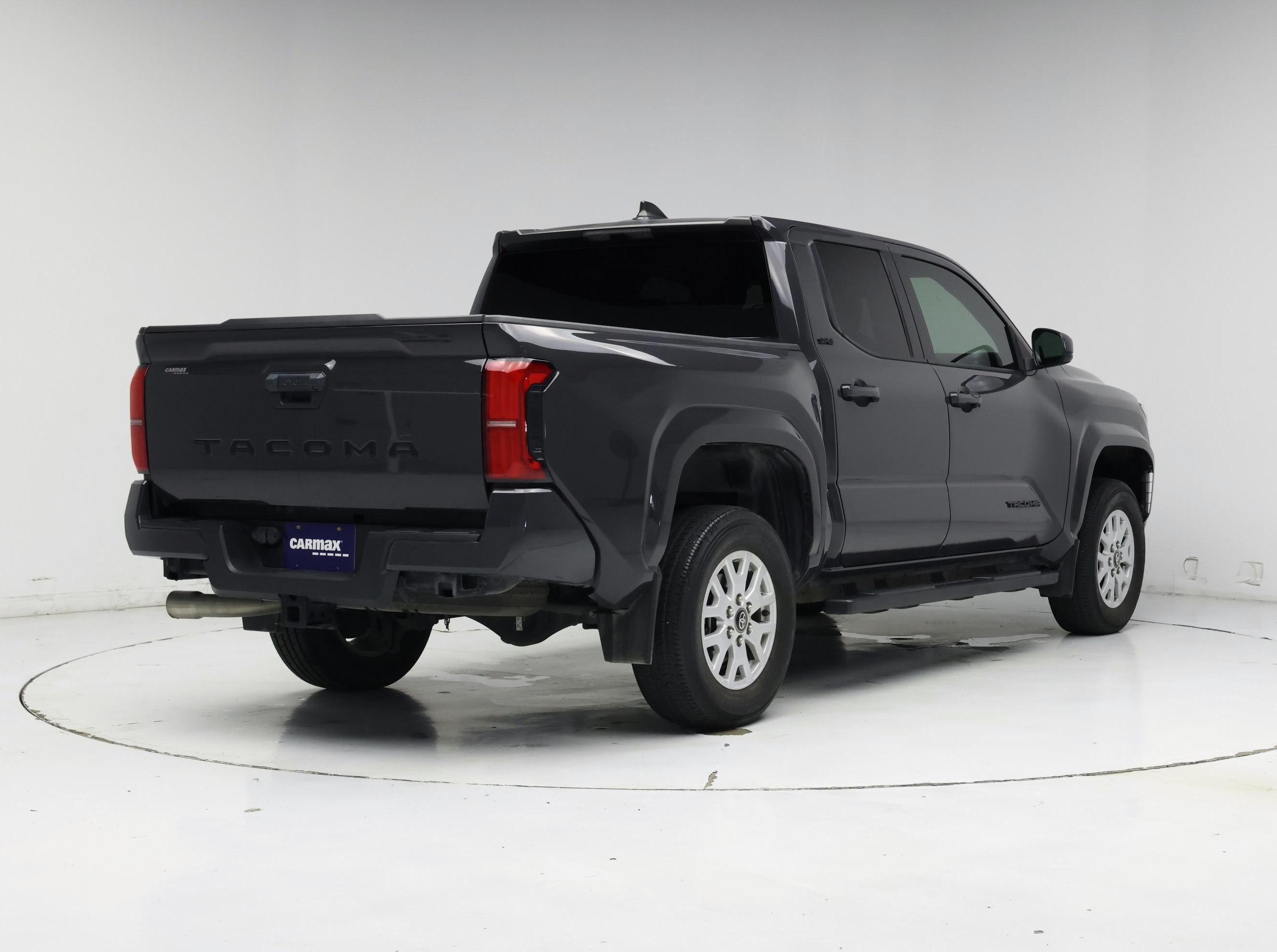Thumbnail: 2024 Toyota Tacoma - 8