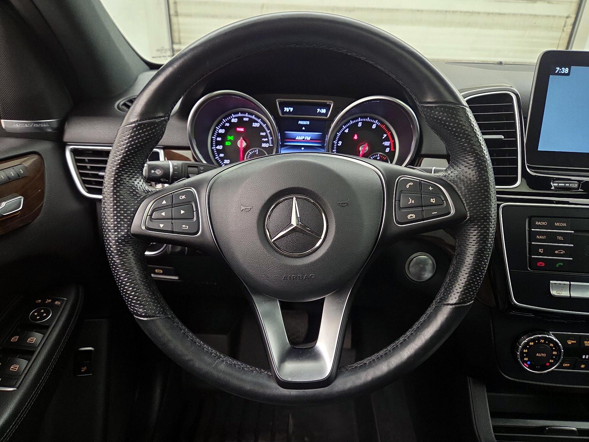 Thumbnail: 2018 Mercedes-Benz GLE - 10