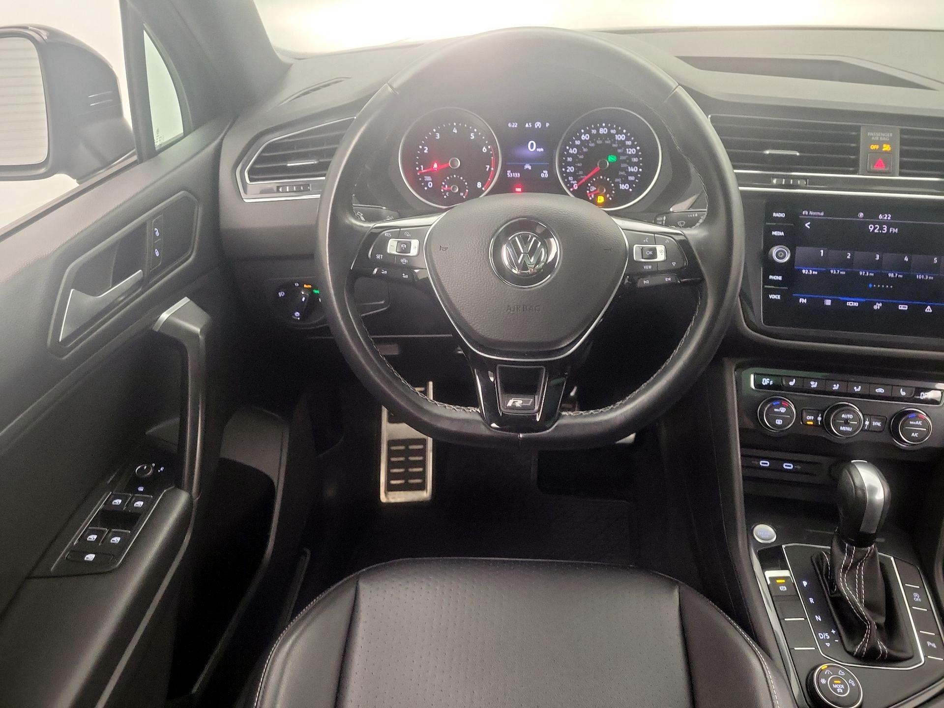 Thumbnail: 2021 Volkswagen Tiguan - 10