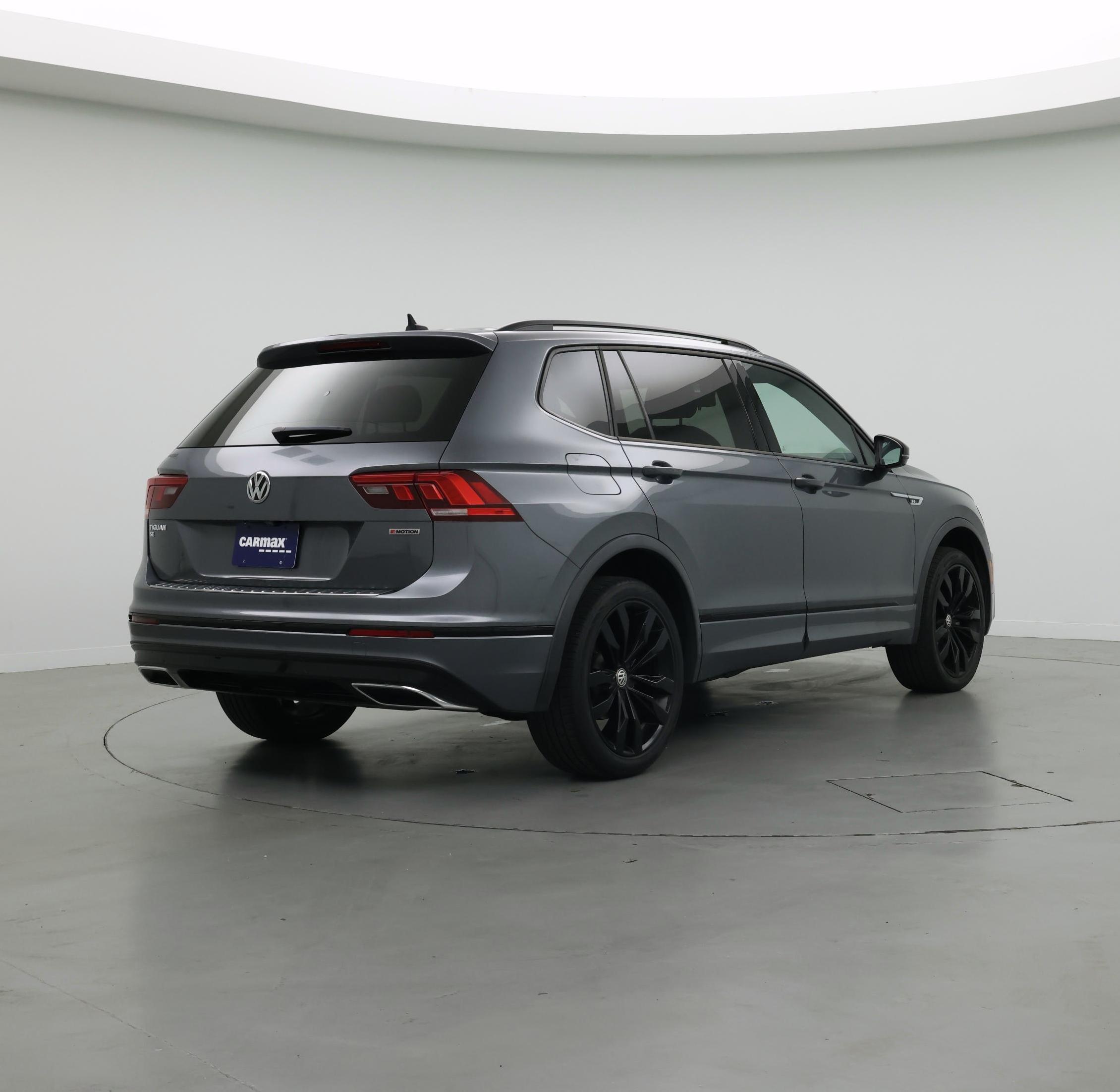 Thumbnail: 2021 Volkswagen Tiguan - 8