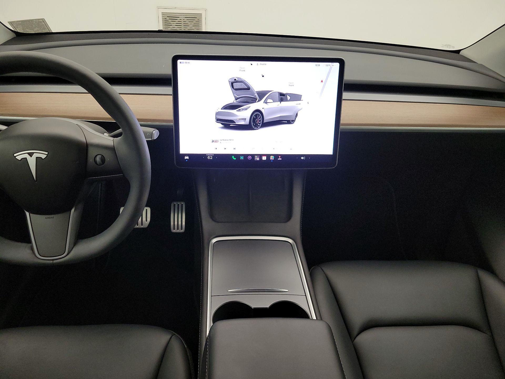 Thumbnail: 2023 Tesla Model Y - 9