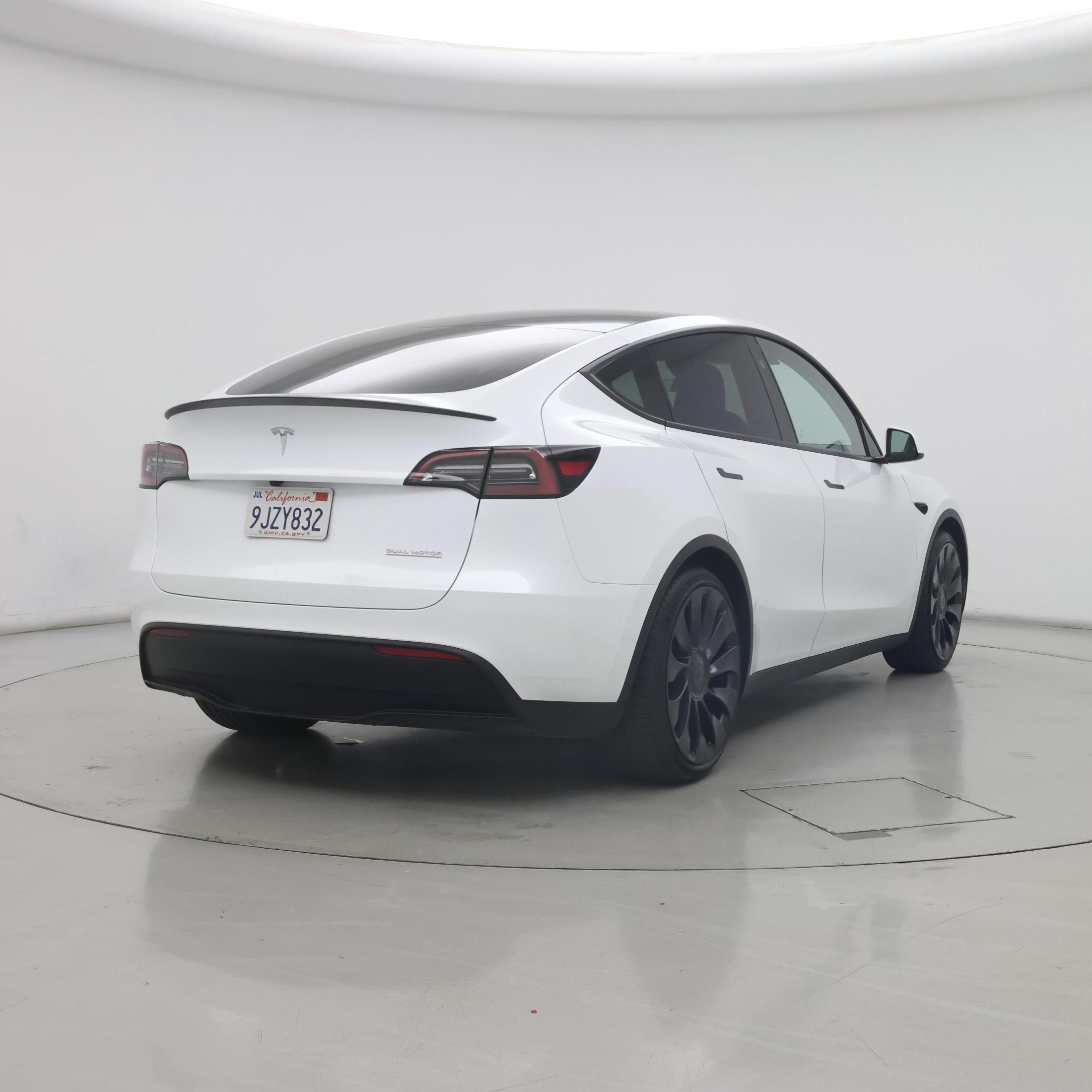 Thumbnail: 2023 Tesla Model Y - 8