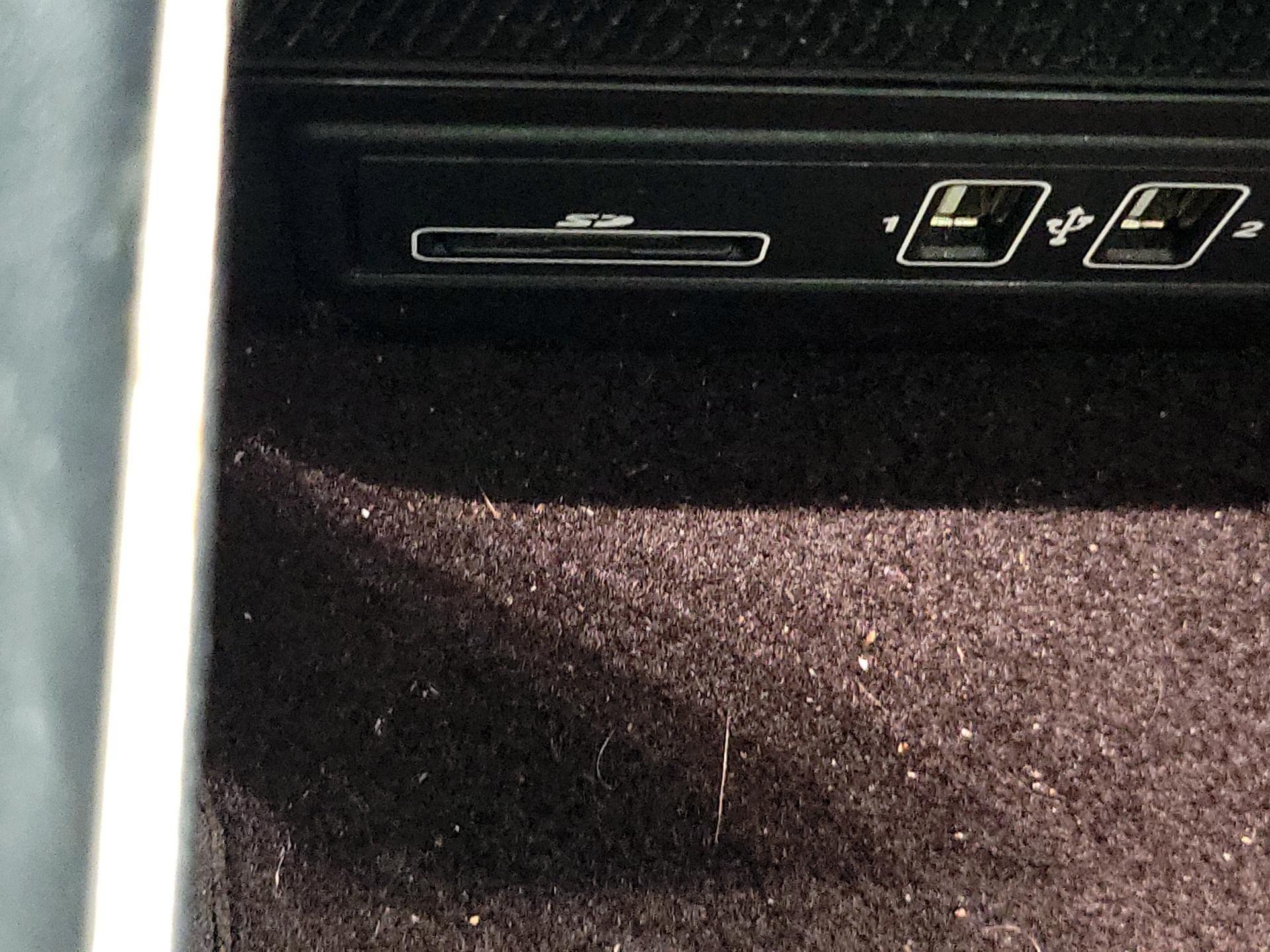 Thumbnail: 2016 Mercedes-Benz C-Class - 17