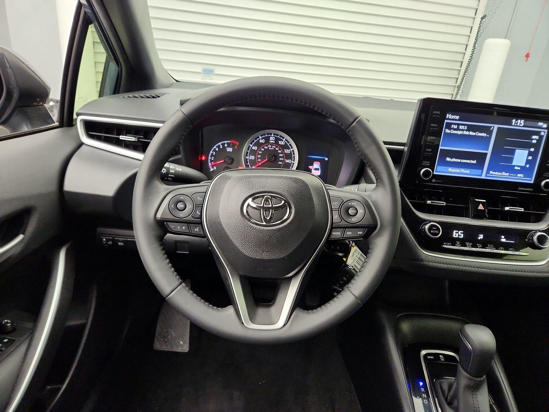 Thumbnail: 2022 Toyota Corolla - 10