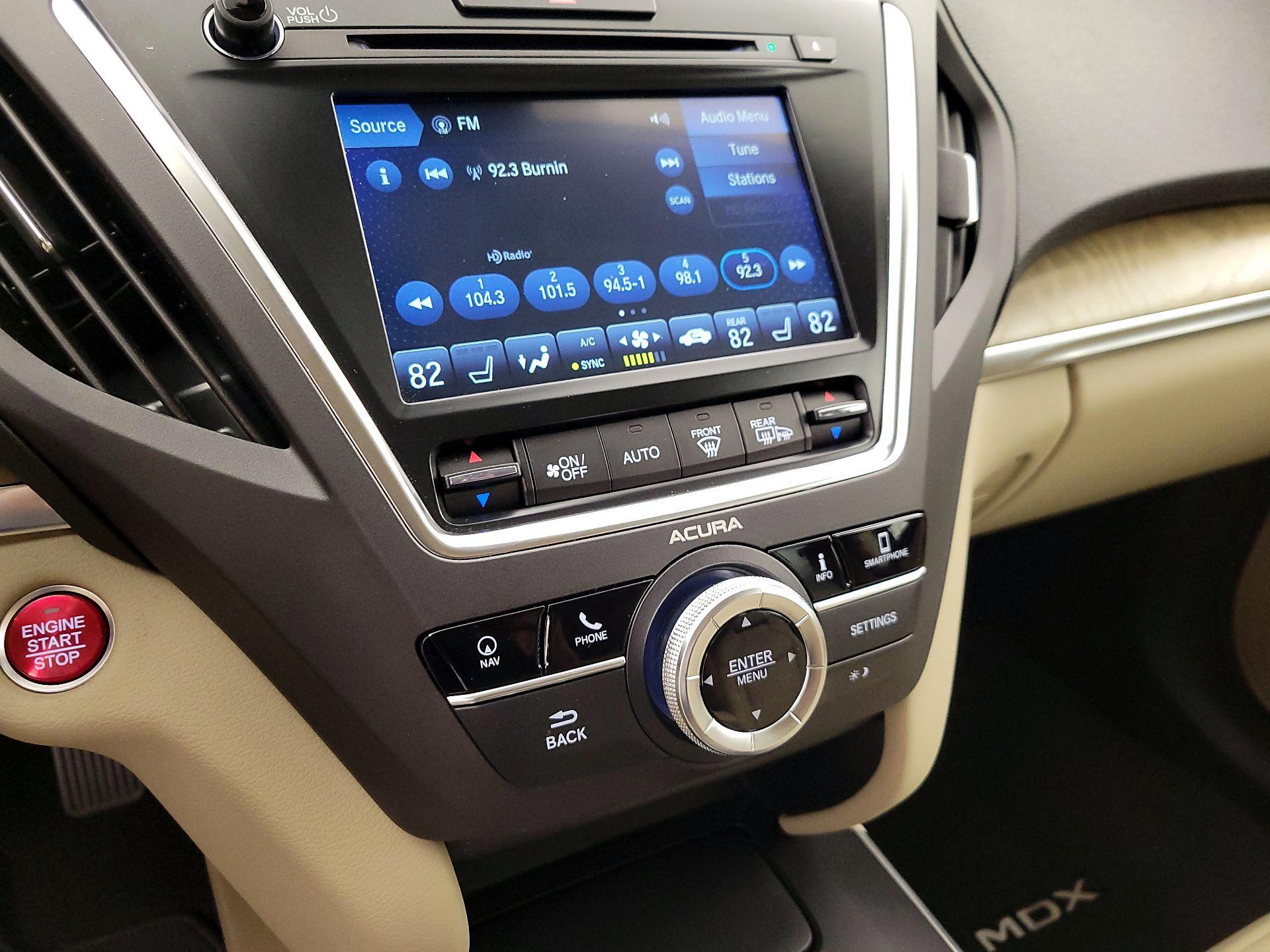 Thumbnail: 2019 Acura MDX - 17