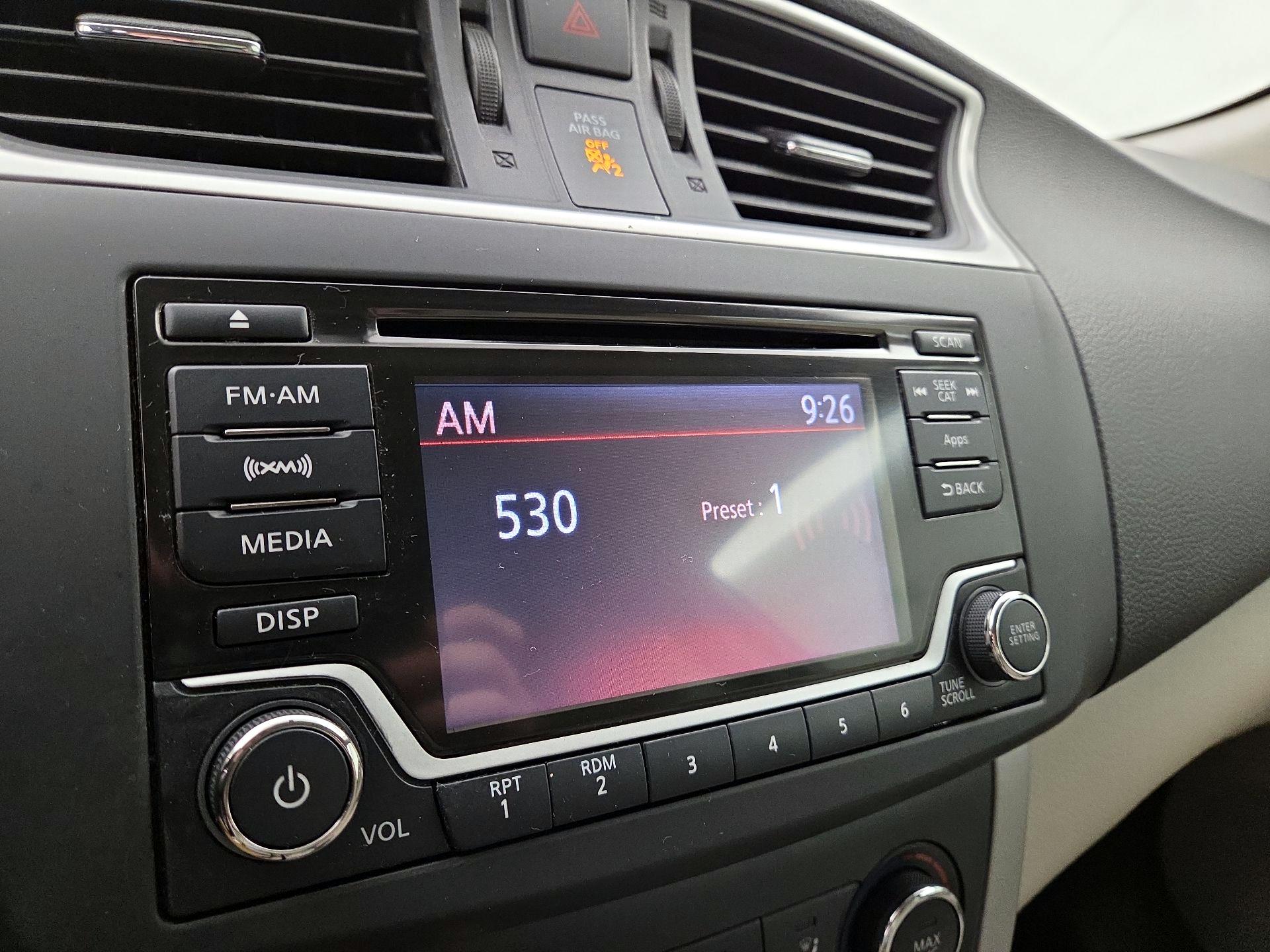 Thumbnail: 2015 Nissan Sentra - 15