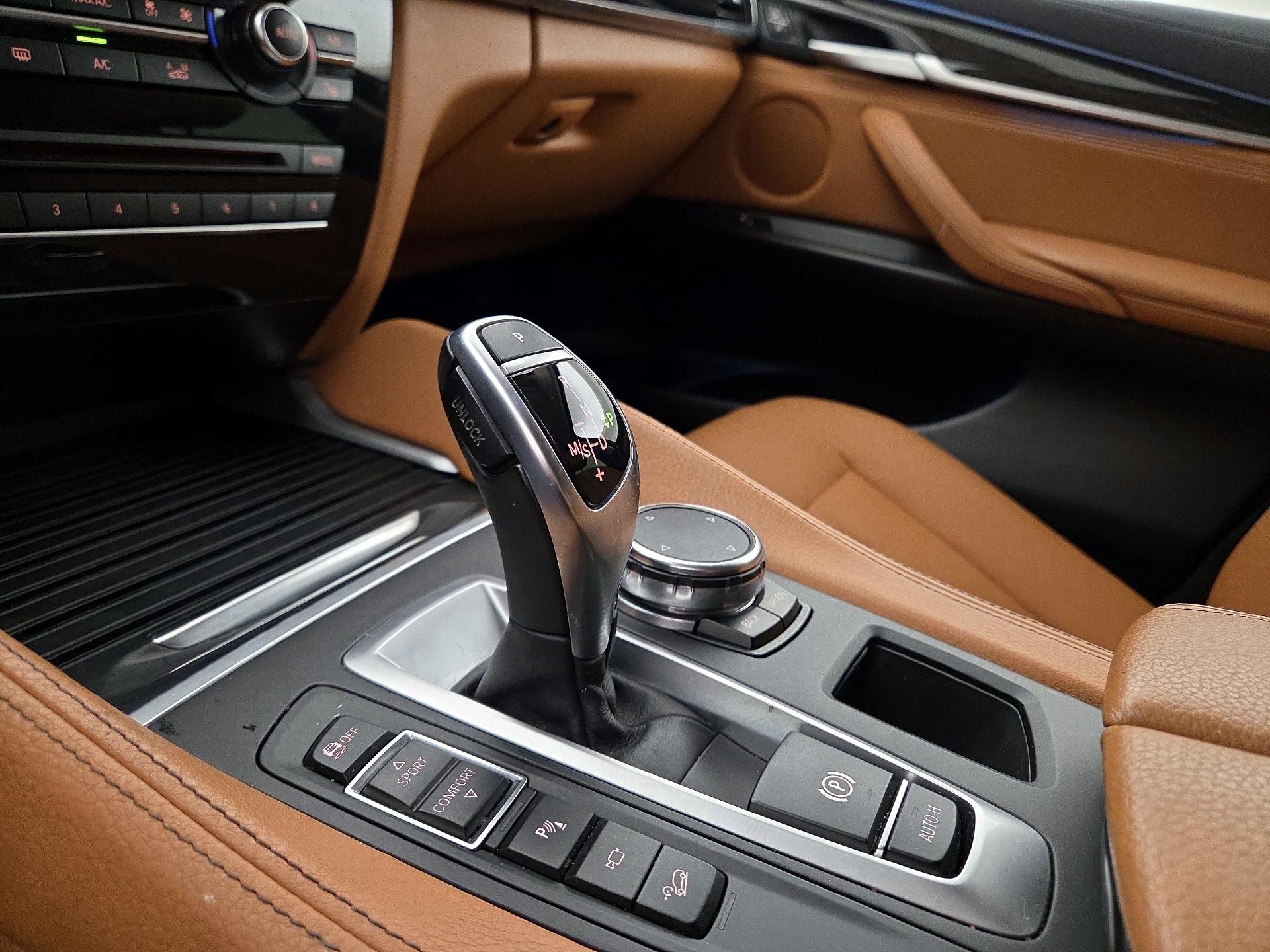 Thumbnail: 2016 BMW X6 - 18