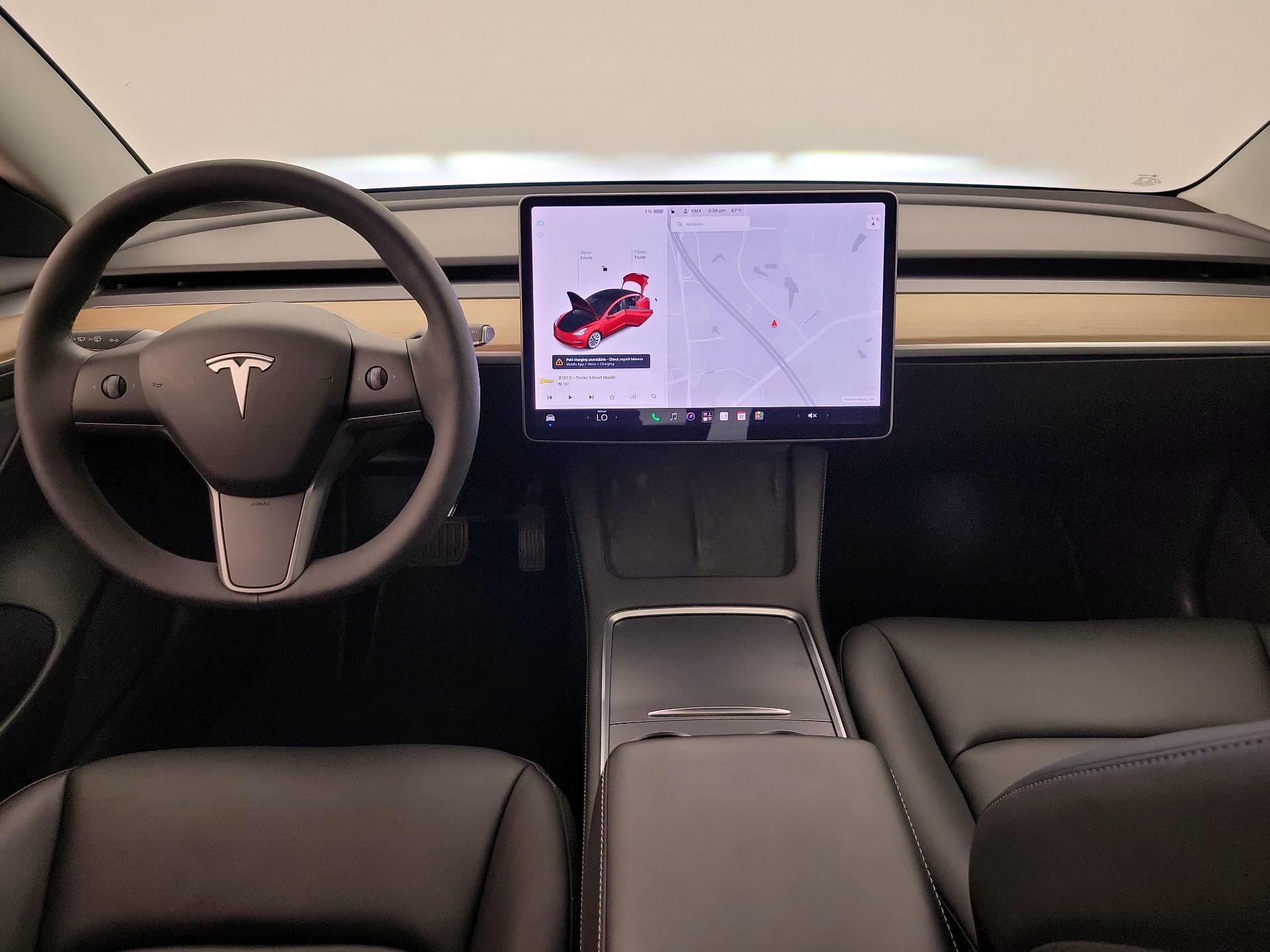 Thumbnail: 2022 Tesla Model 3 - 9