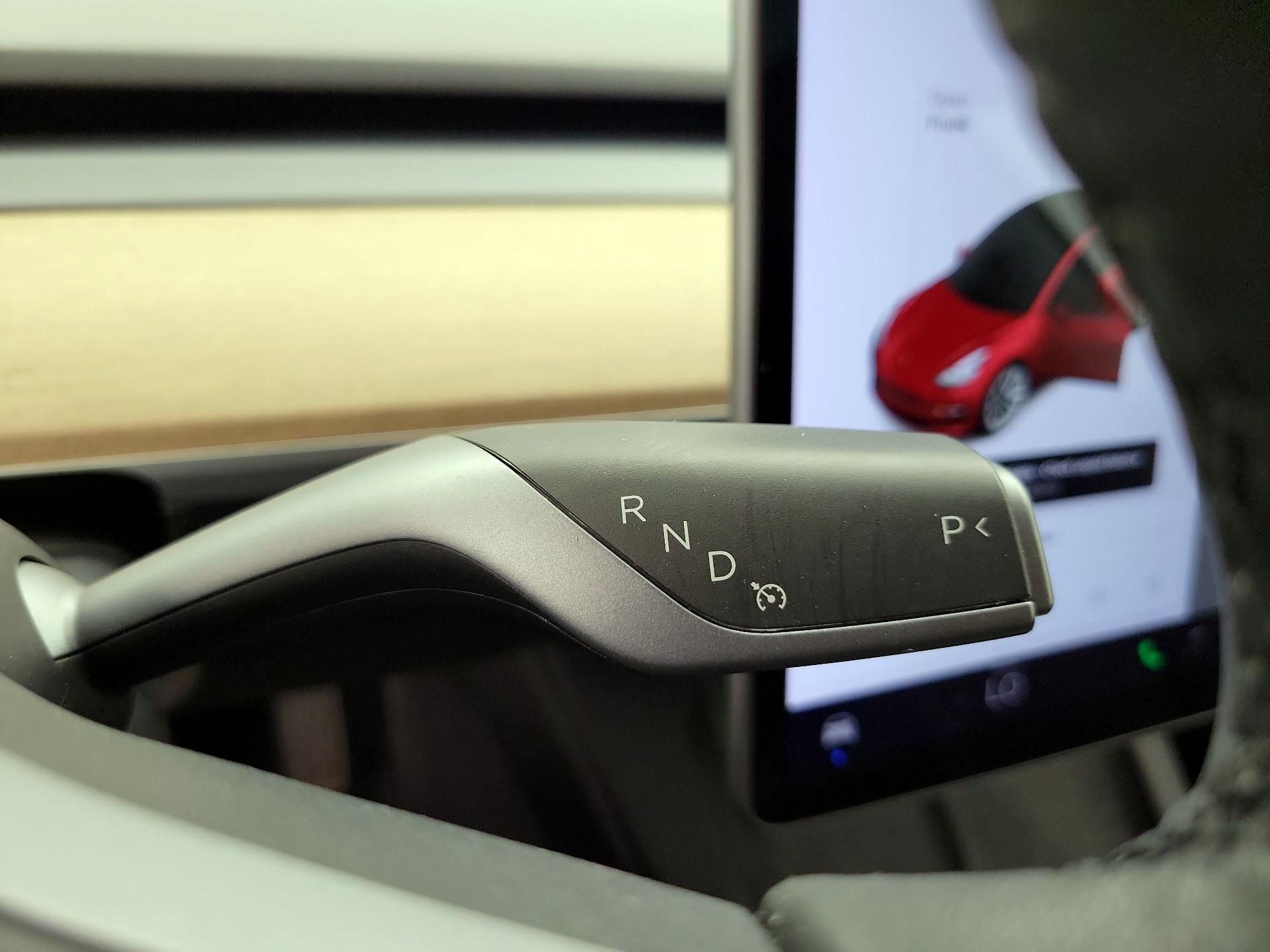 Thumbnail: 2022 Tesla Model 3 - 17