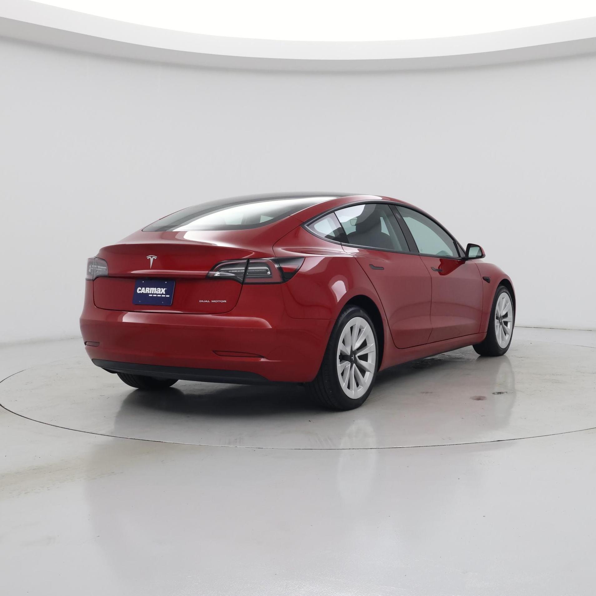 Thumbnail: 2022 Tesla Model 3 - 8