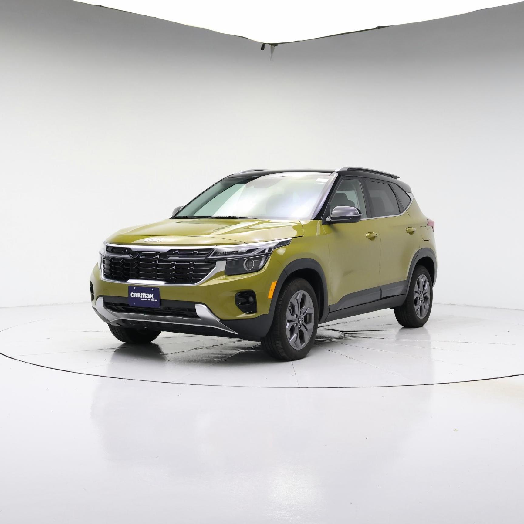 Thumbnail: 2024 Kia Seltos - 4