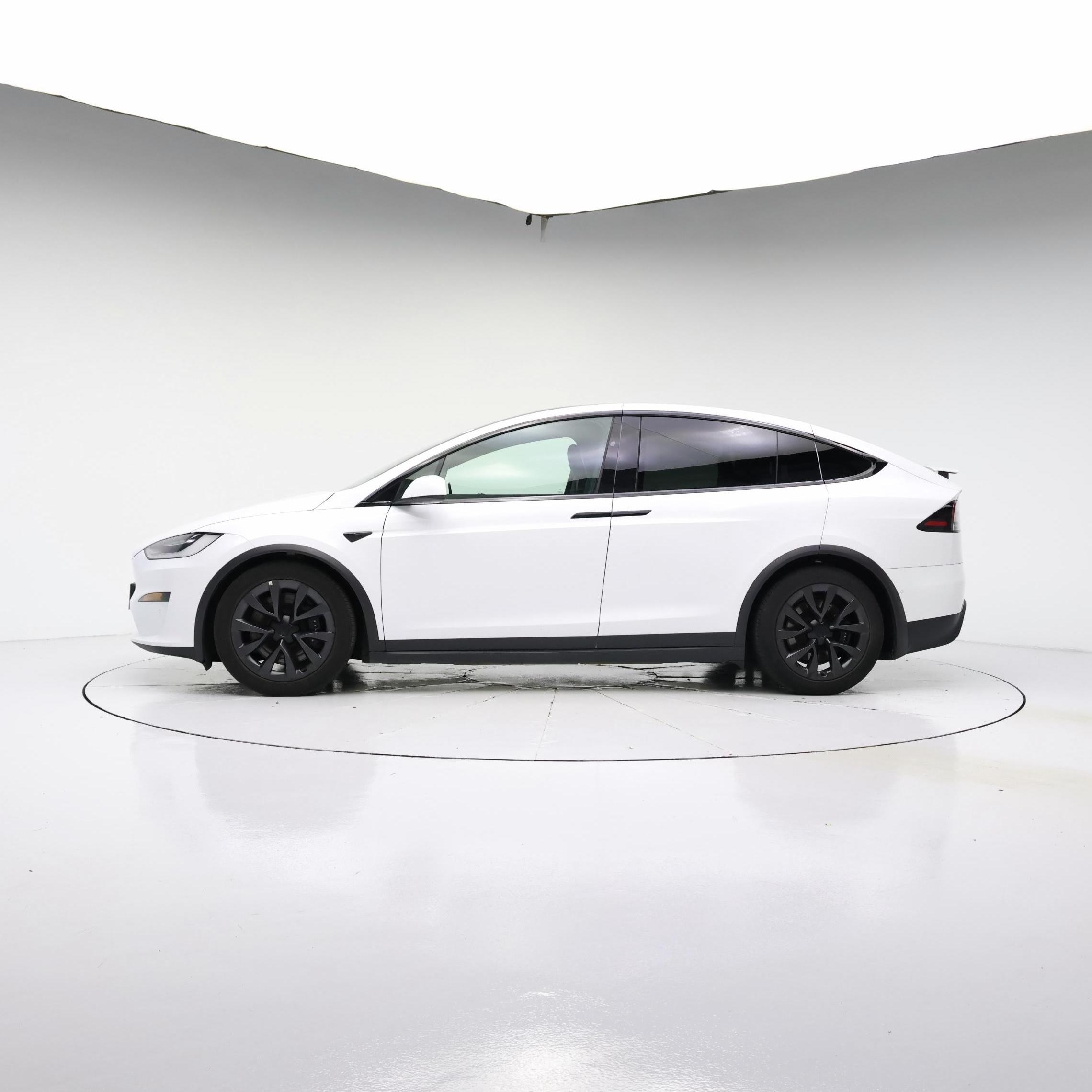 Thumbnail: 2023 Tesla Model X - 3