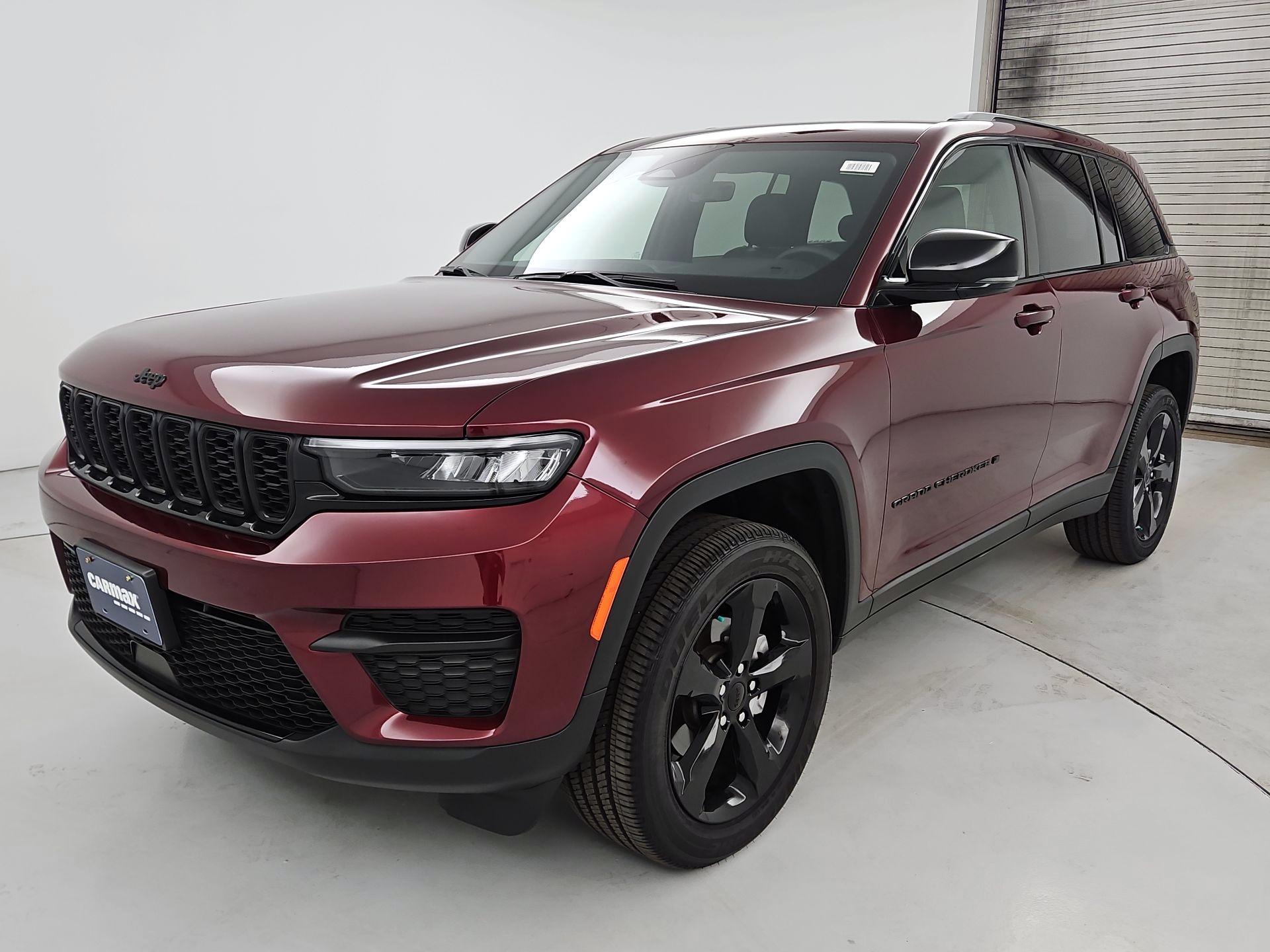 Thumbnail: 2025 Jeep Grand Cherokee - 3