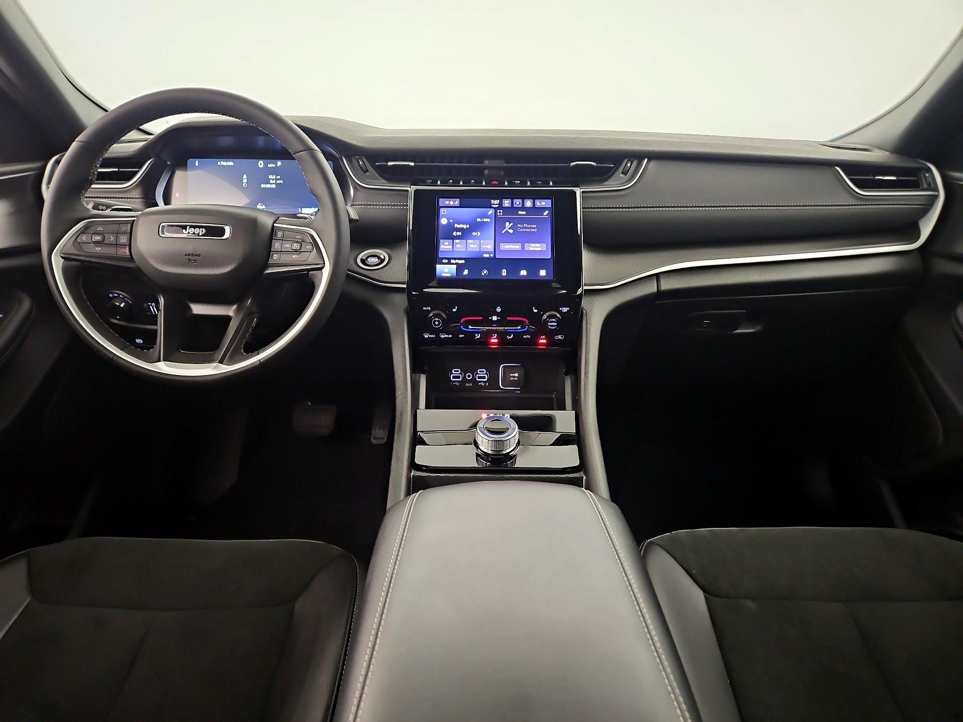 Thumbnail: 2025 Jeep Grand Cherokee - 8