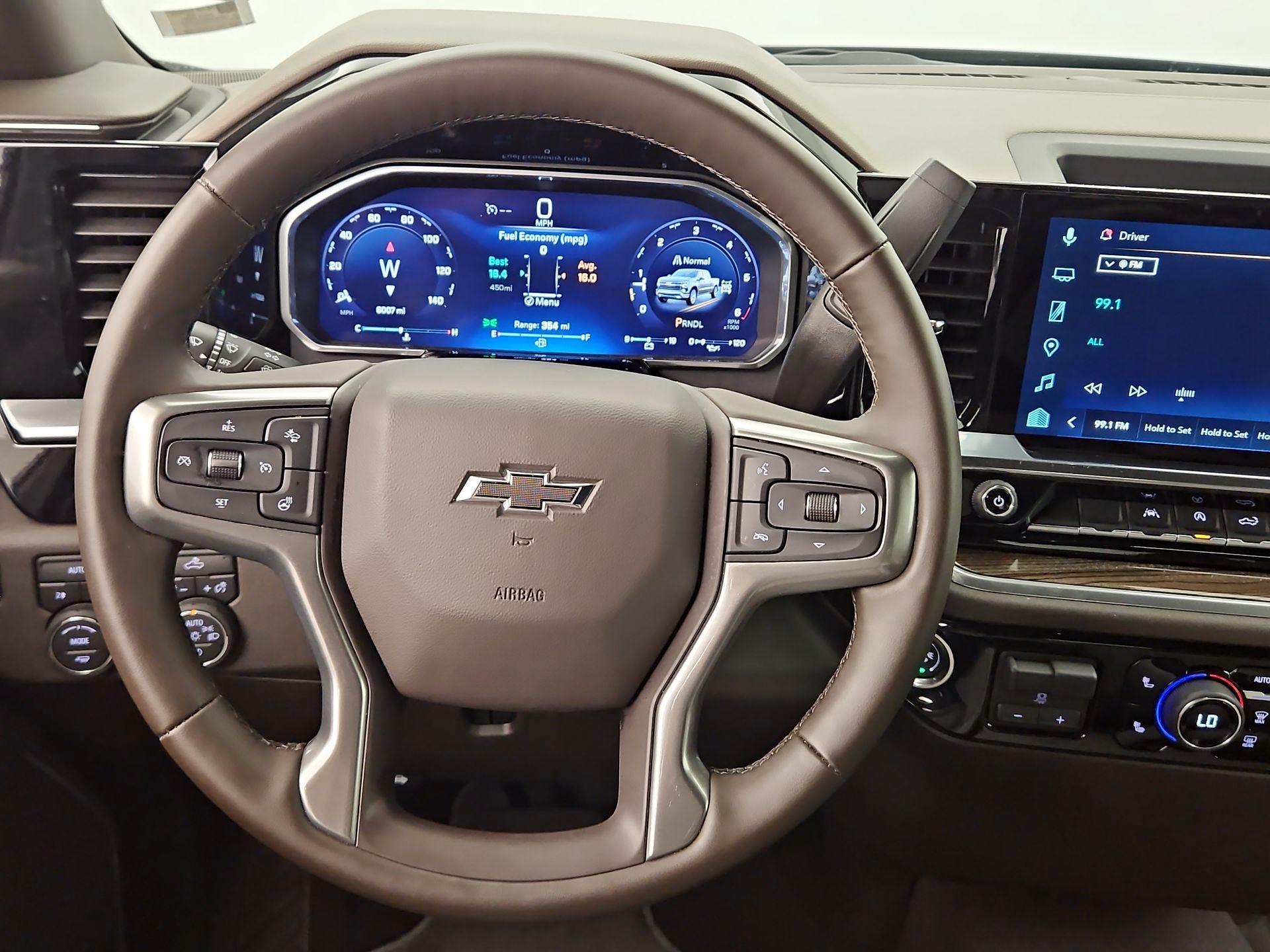 Thumbnail: 2026 Chevrolet Silverado 1500 - 10