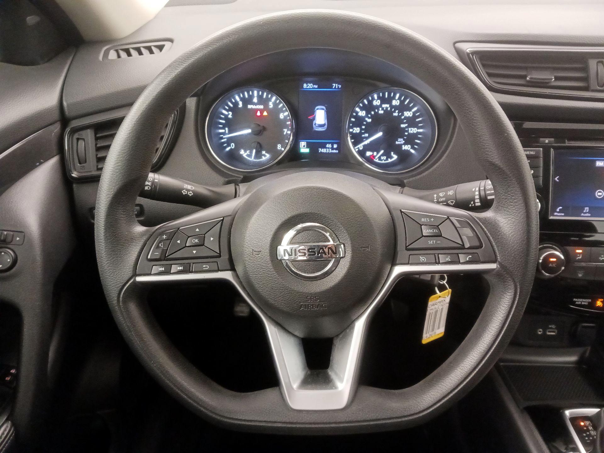 Thumbnail: 2018 Nissan Rogue - 10