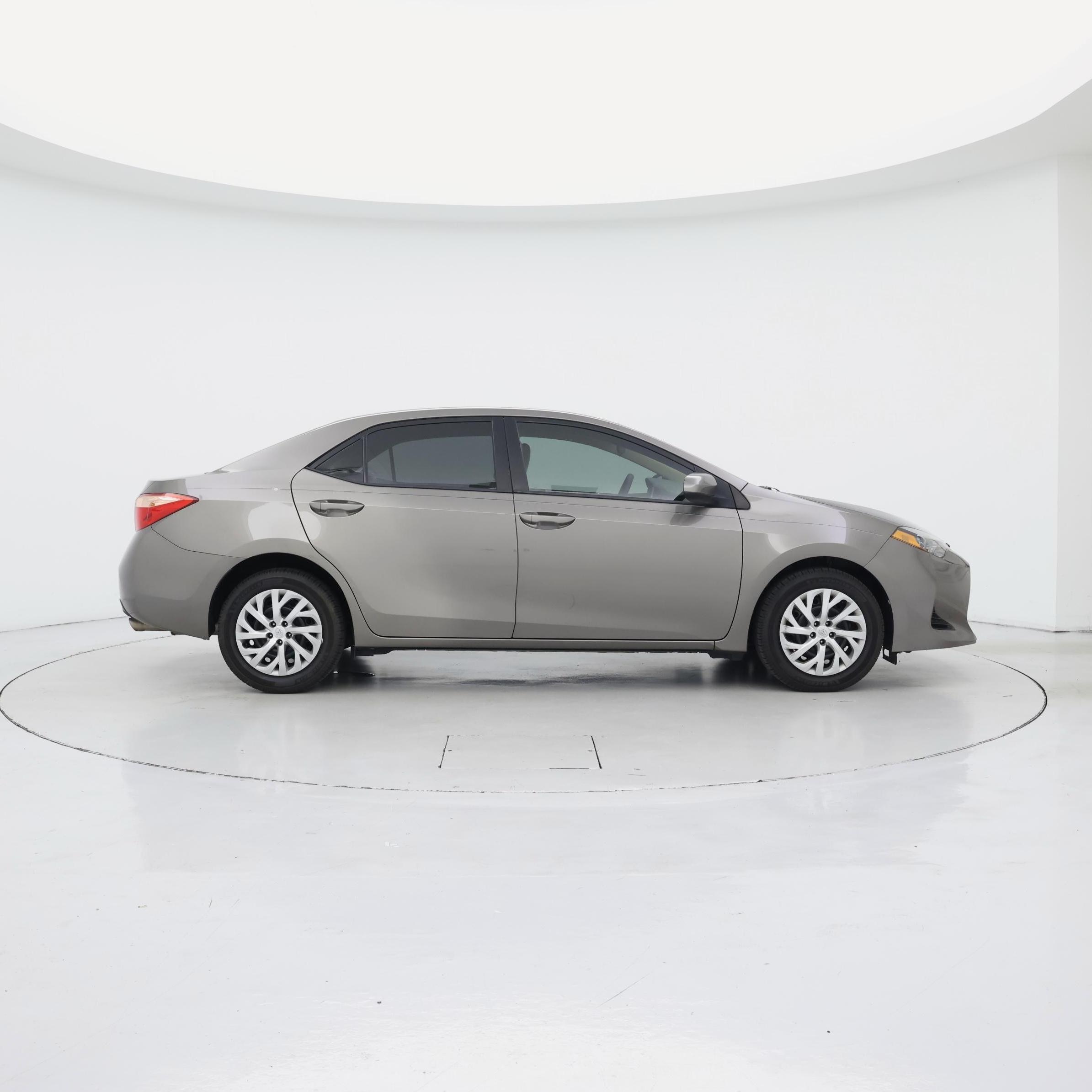 Thumbnail: 2019 Toyota Corolla - 7
