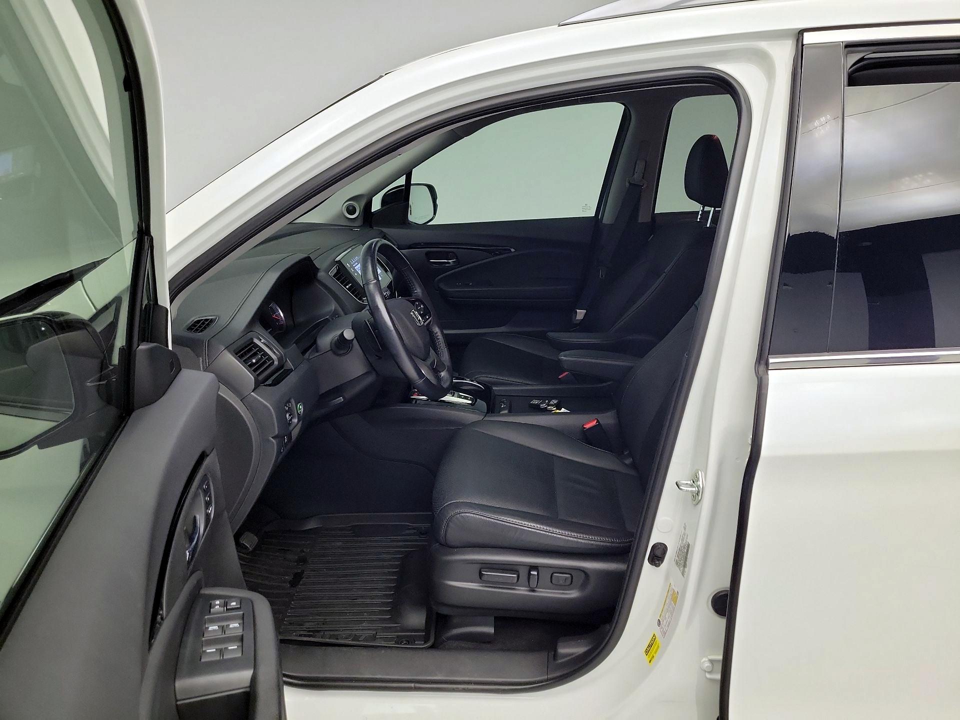 Thumbnail: 2021 Honda Pilot - 11